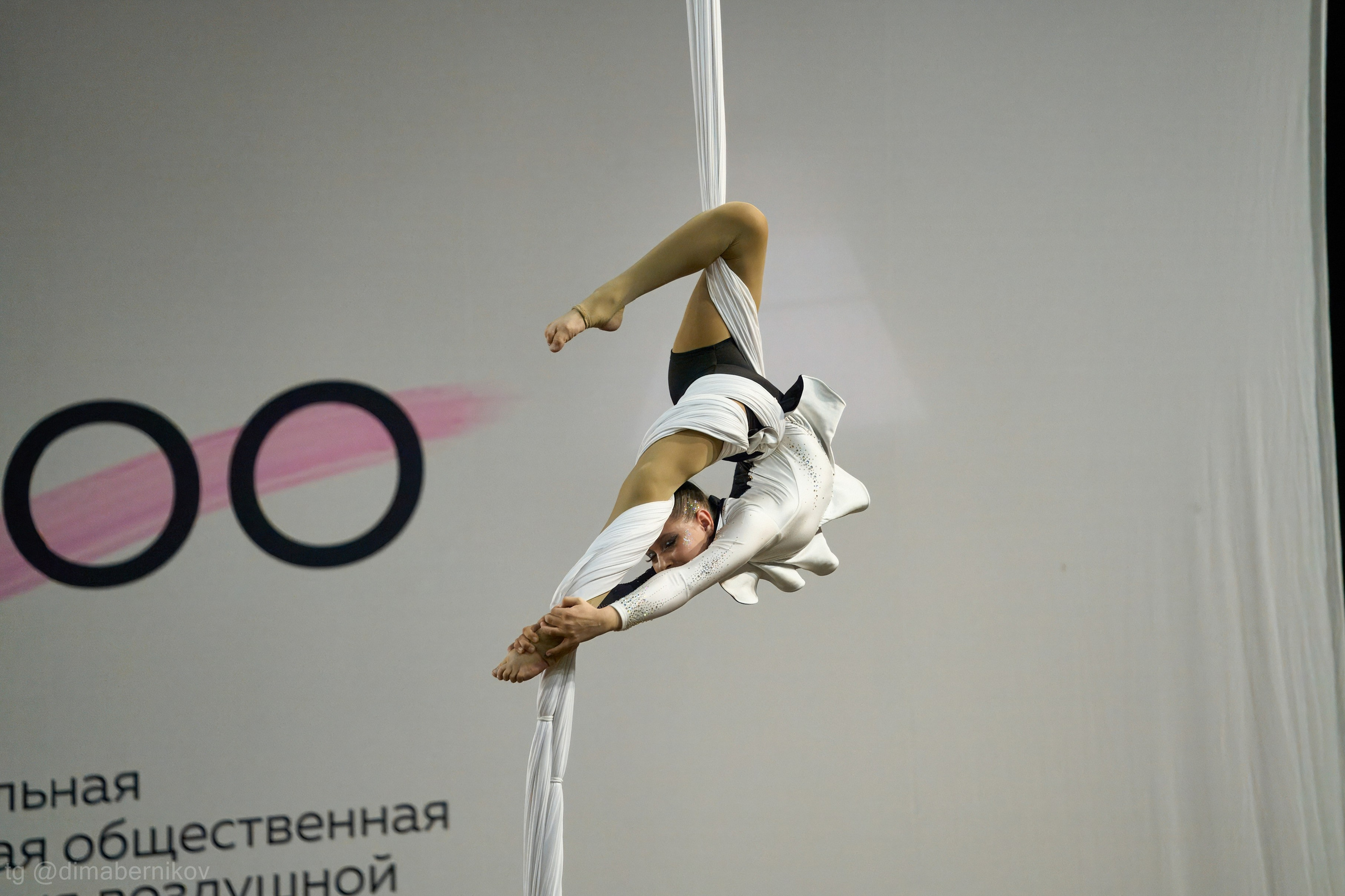 Воздушная гимнастика. Лучший фотограф без диплома Дима Берников