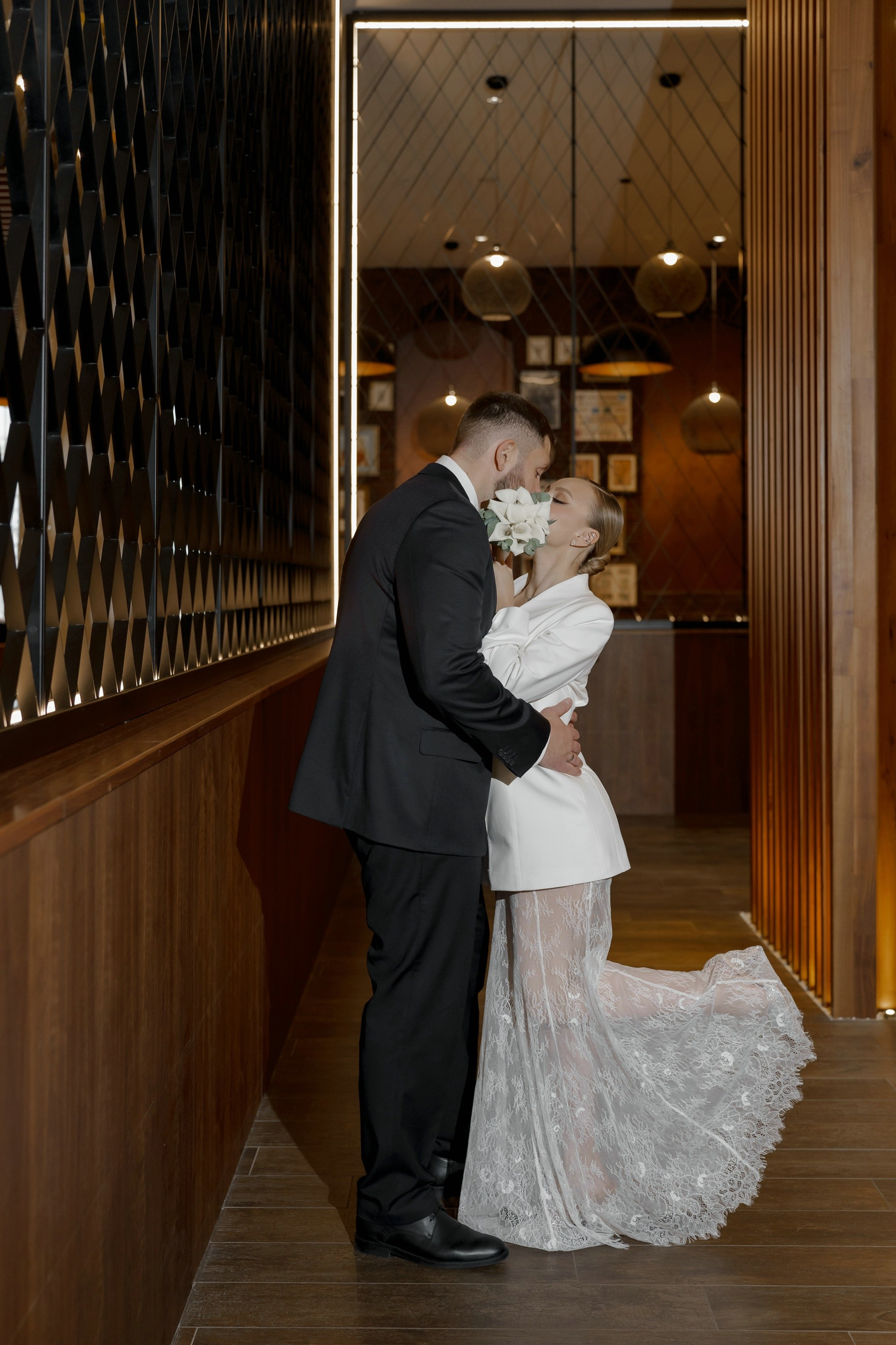 Свадебная фотосессия в Рэдиссон Блу Олимпийский. Свадебный и семейный фотограф в Москве Светлана Зоткина