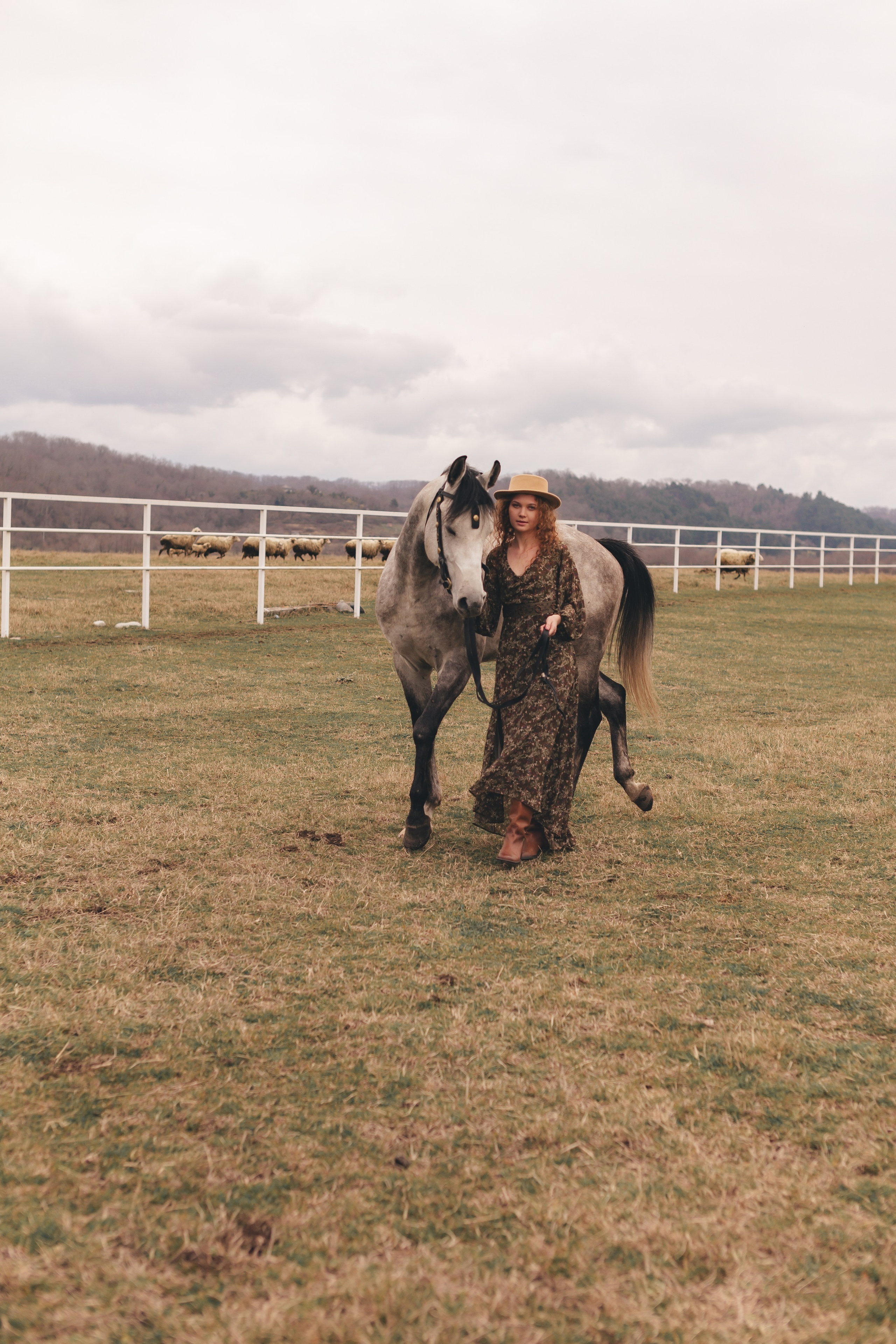 Фотосессия с лошадью. Семейный и художественный фотограф в Тюмени Юлия Логинова