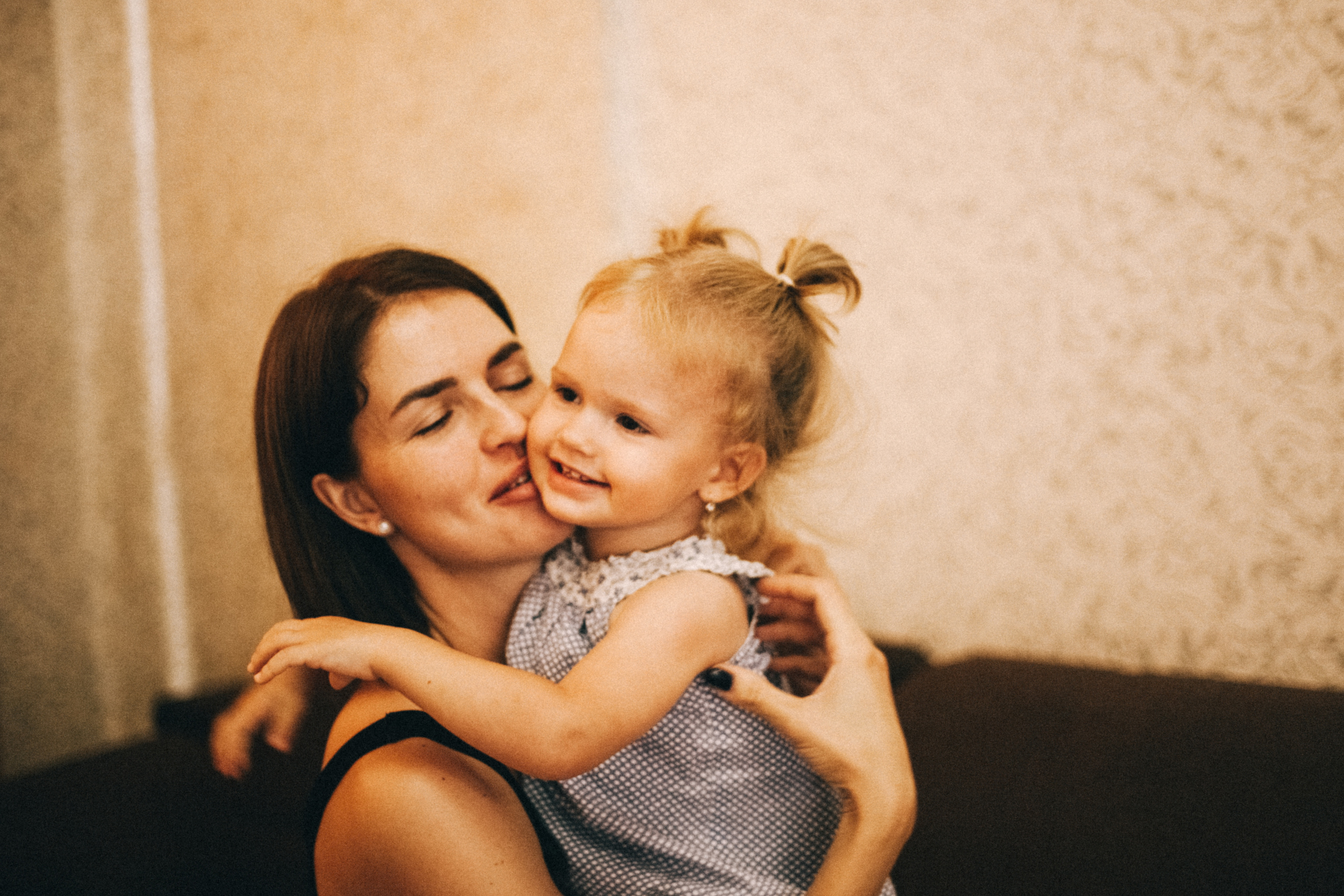 Семейный фотограф, фотограф родов, репортажей фотограф в Санкт-Петербу