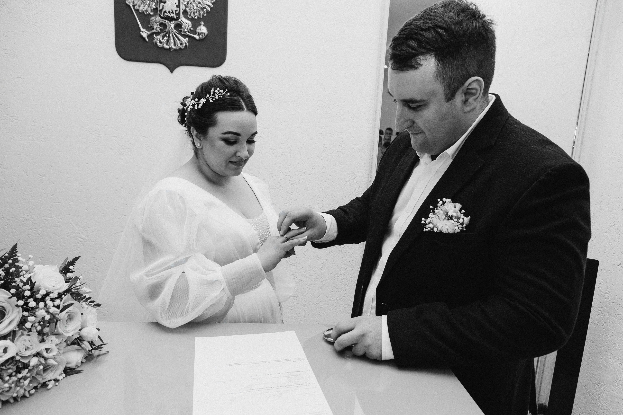 S & E. Street photographer