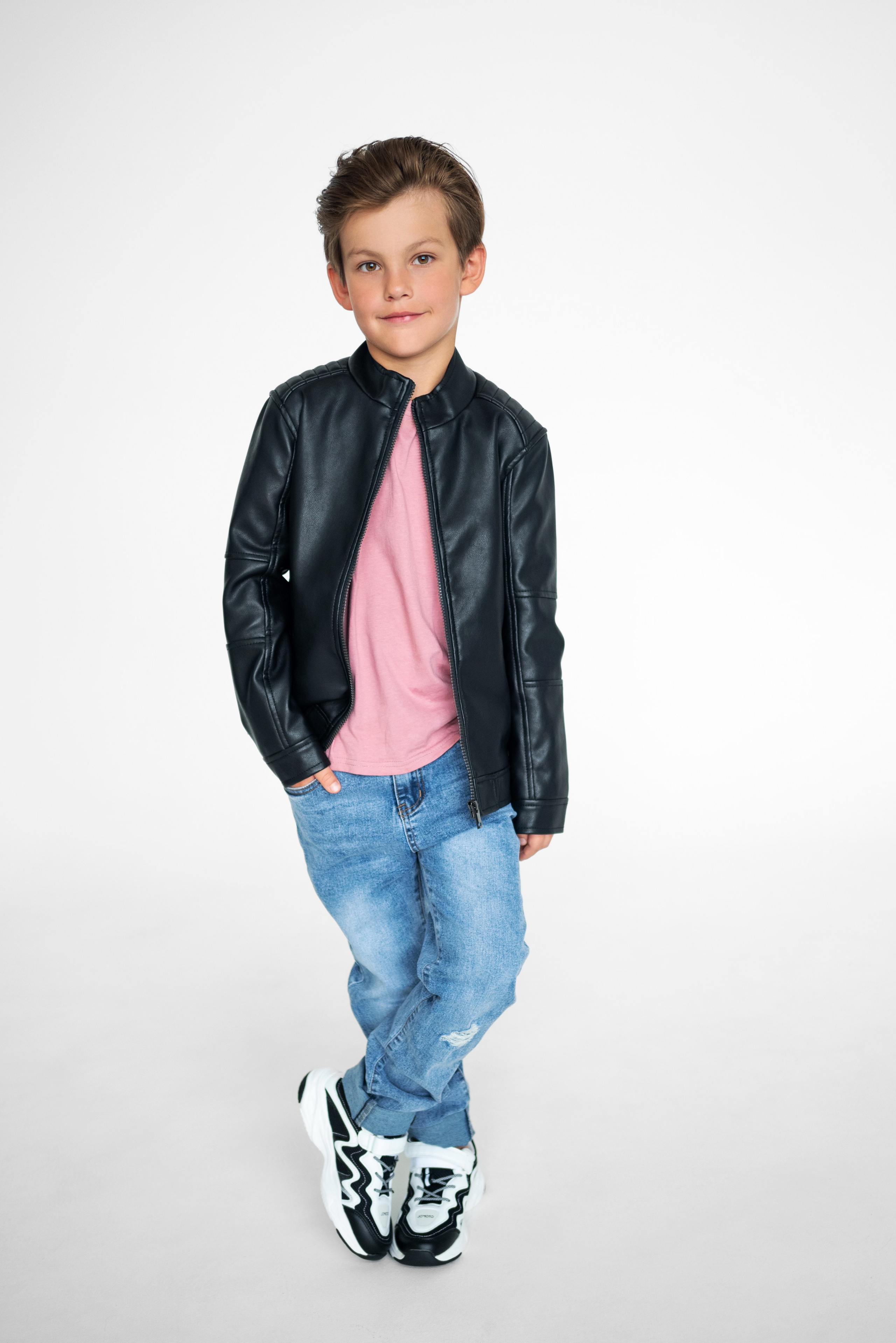 Модельное портфолио. Фотограф Москва Виктория Вишневская актерское / модельное портфолио