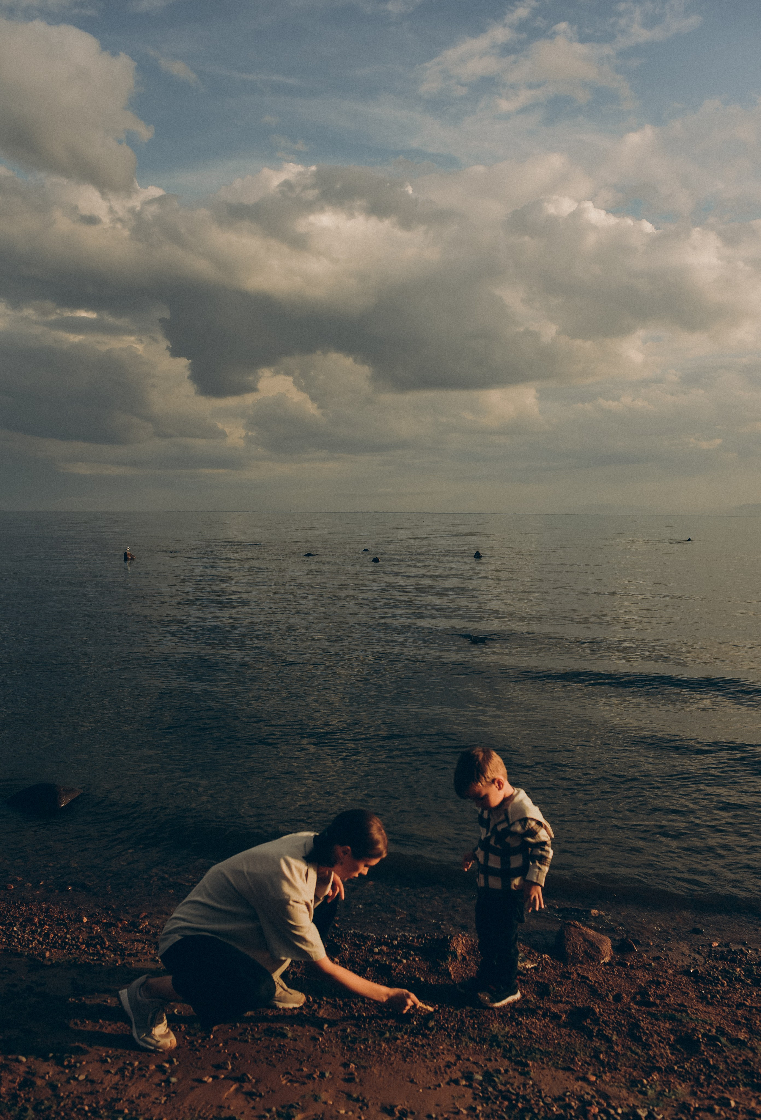 Фотопрогулка мама и сын. Екатерина и Илай. Семейный и свадебный фотограф в Санкт-Петербурге Яна