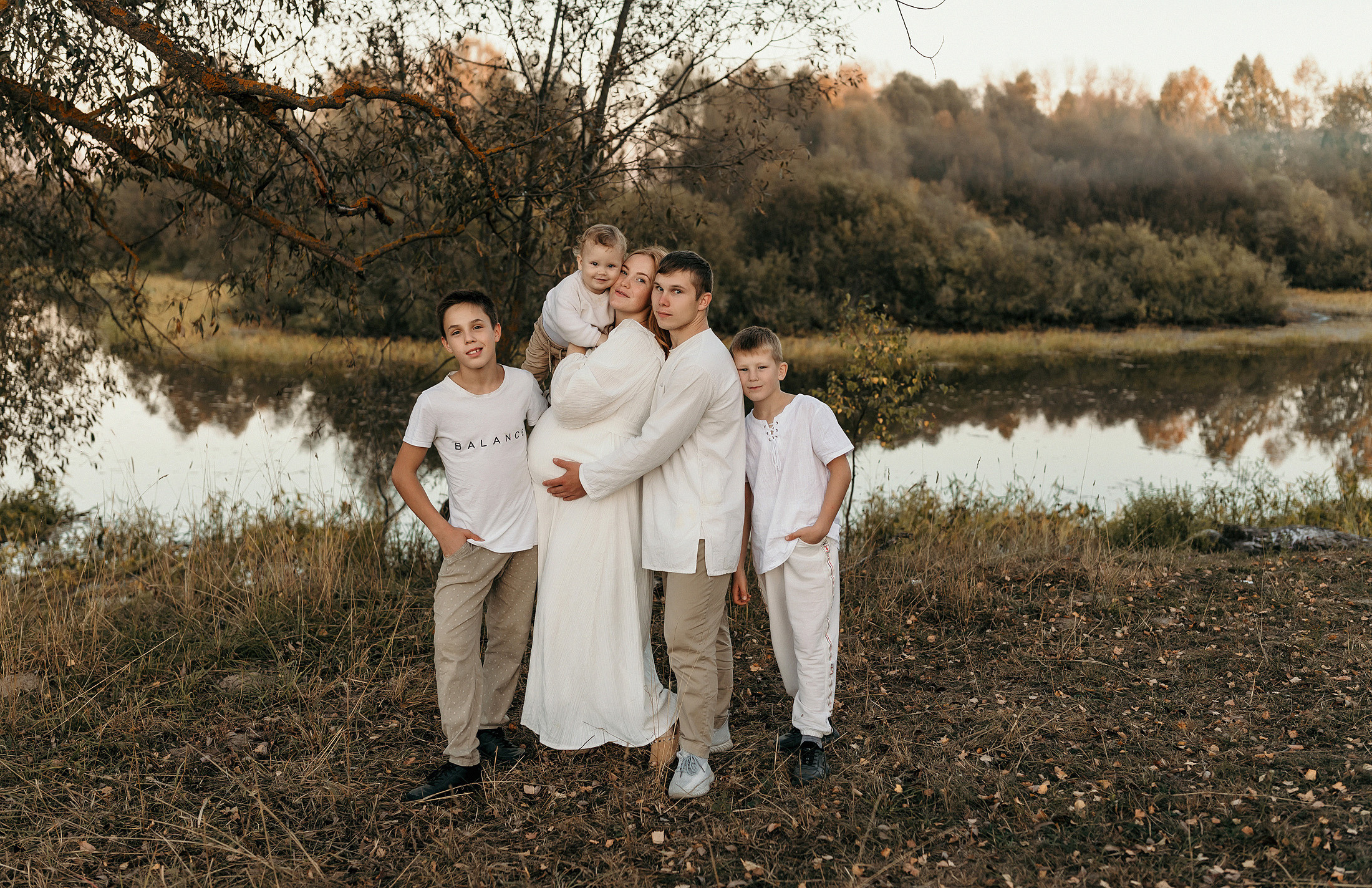 У пруда. Свадебный и семейный фотограф в Казани и Волжске