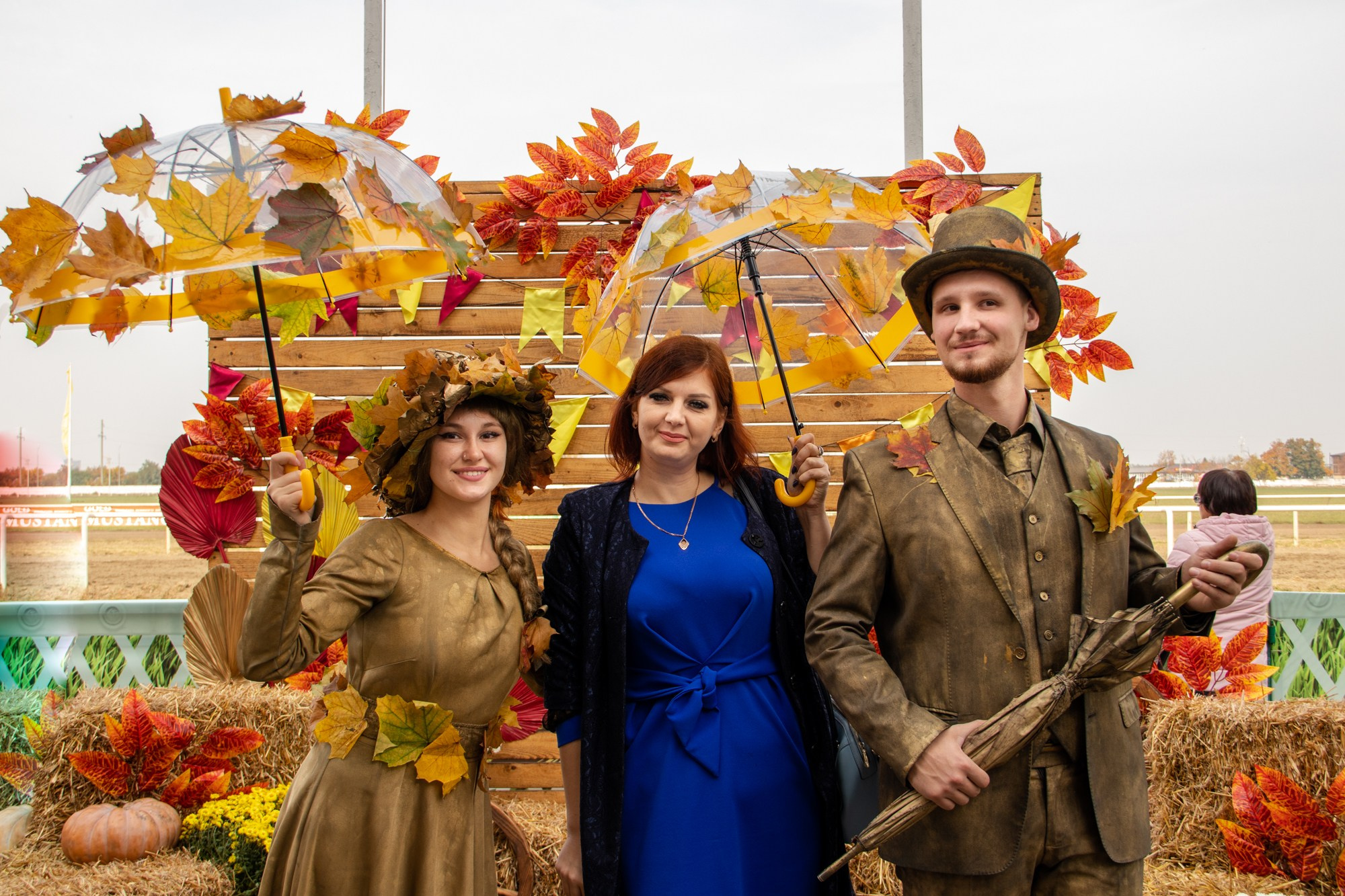 Закрытие скакового сезона на Краснодарском ипподроме. Репортажный, промышленный и маркетплейс-фотограф Дмитрий Чернат
