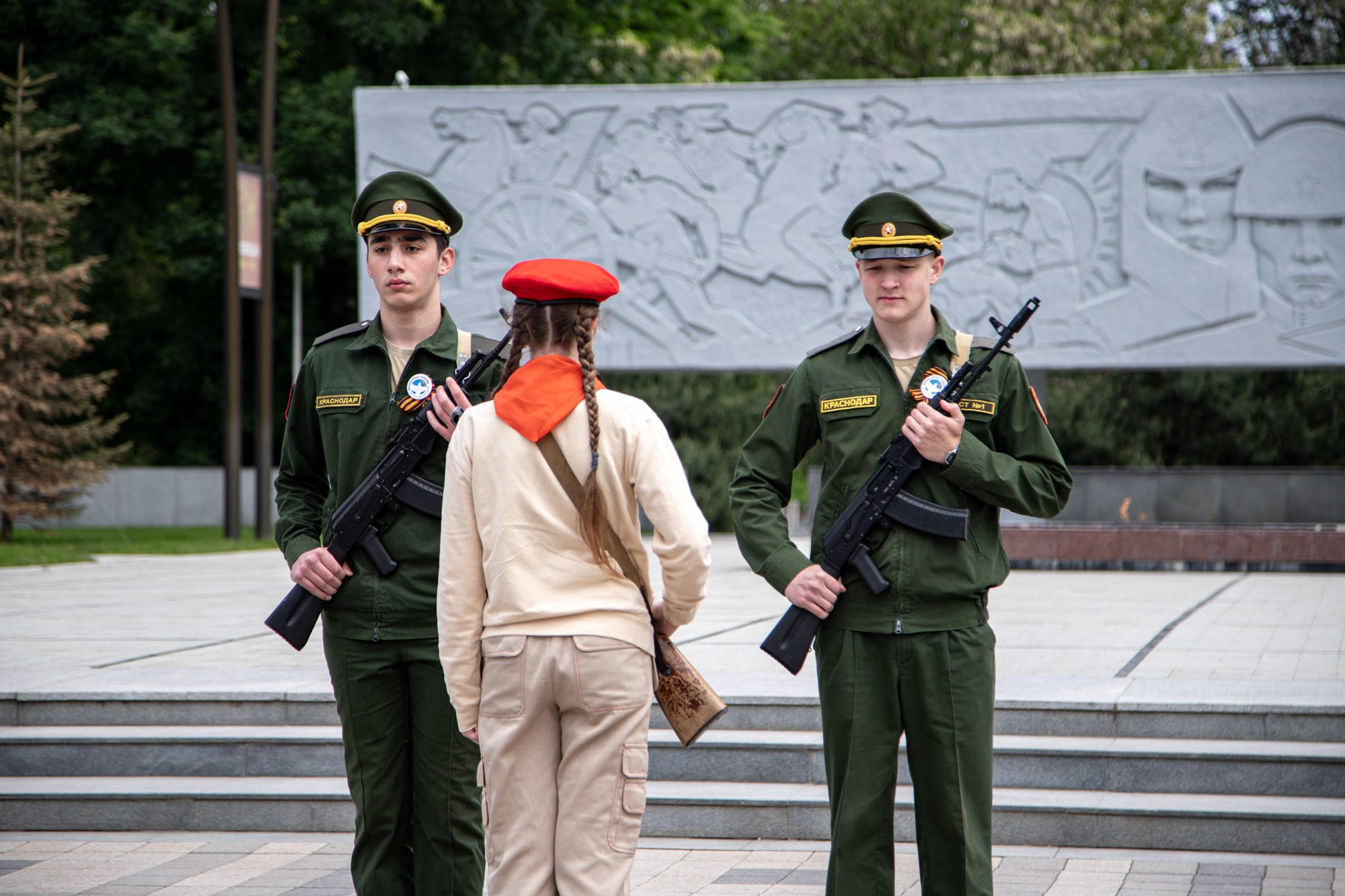 100-летие пионерии. Репортажный, промышленный и маркетплейс-фотограф Дмитрий Чернат