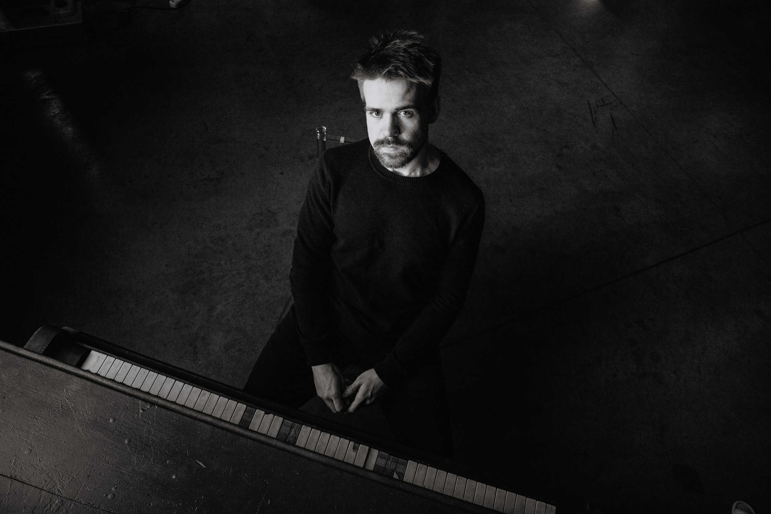 Сергей и рояль. Фотограф Елена Балакина (Челябинск)