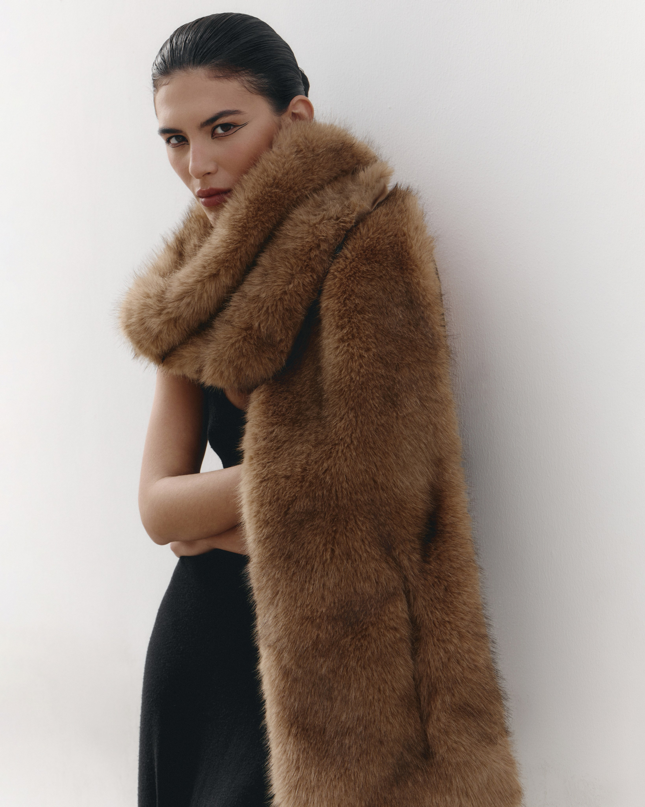 Diana. Fashion and model test photographer based in Dubai and Abu-Dhabi