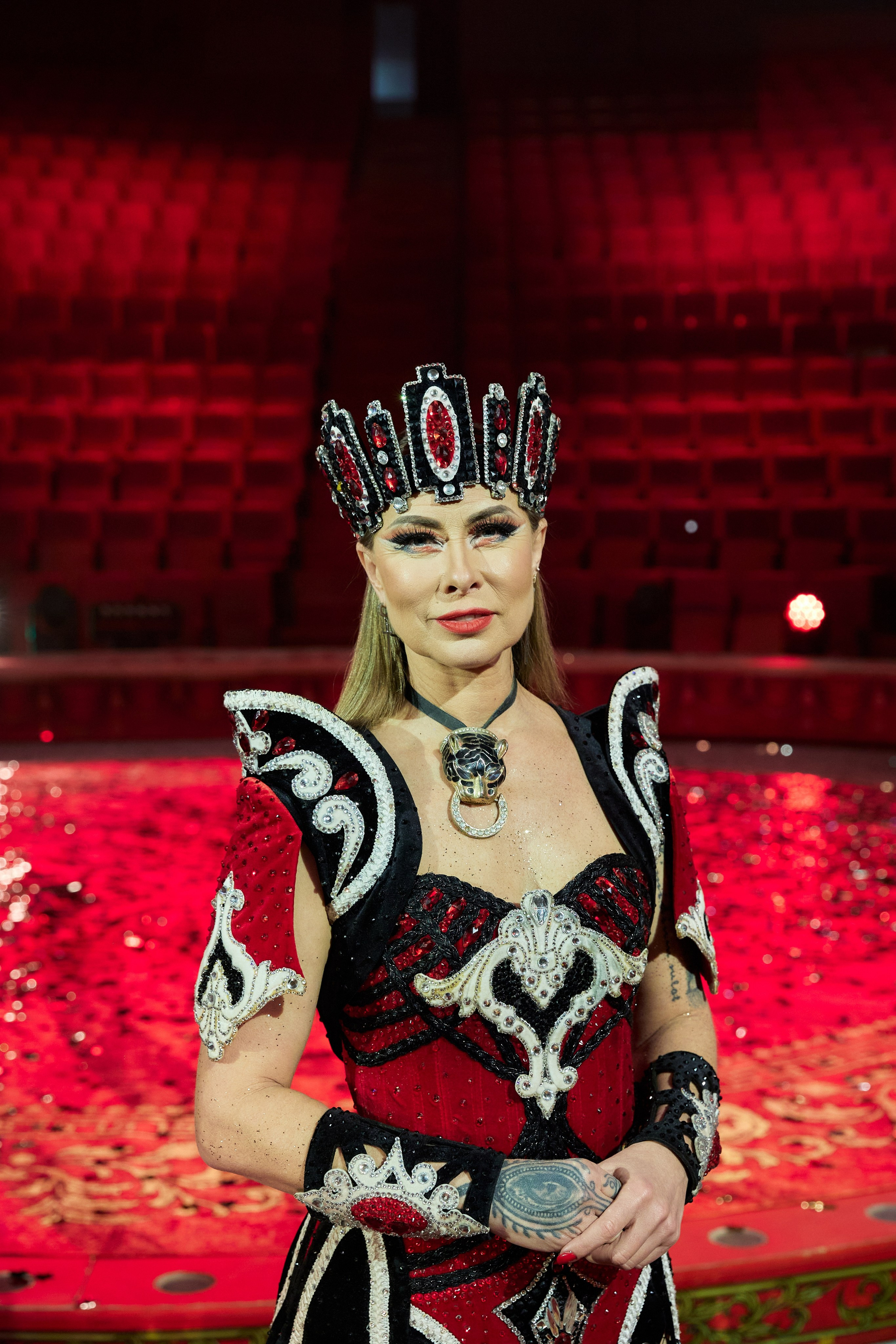 Королевский цирк Гии Эрадзе. Свадебный и семейный фотограф