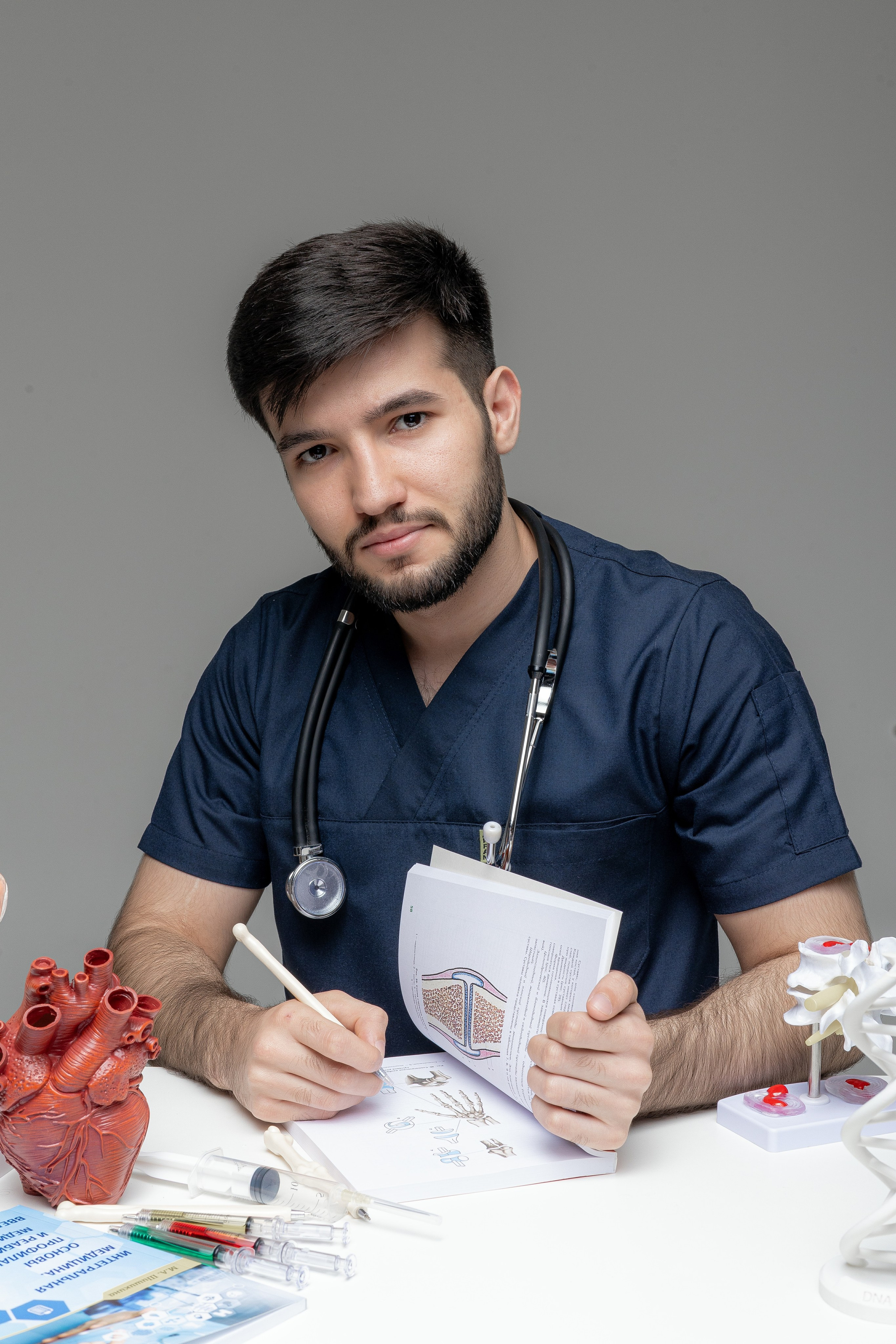 Студийный фотограф в Караганде Алексей Баранов. Фотограф Алексей Баранов. Фотостудия Flash. Семейные фотосессии в Караганде. Индивидуальные фотосессии, детские фотосессии, парные фотосессии в Караганде. Интерьерная фотосессия в Караганде. Семейный фотограф Алексей Баранов. Детский фотограф Алексей Баранов. Художественный фотограф Алексей Баранов. Свадебный фотограф Алексей Баранов. Черно-Белая съемка в Караганде. Самые лучшие семейный и детские фотосессии в Караганде. Контент Съемка в Караганде. SMM в Караганде. Контент фотограф Алексей Баранов.