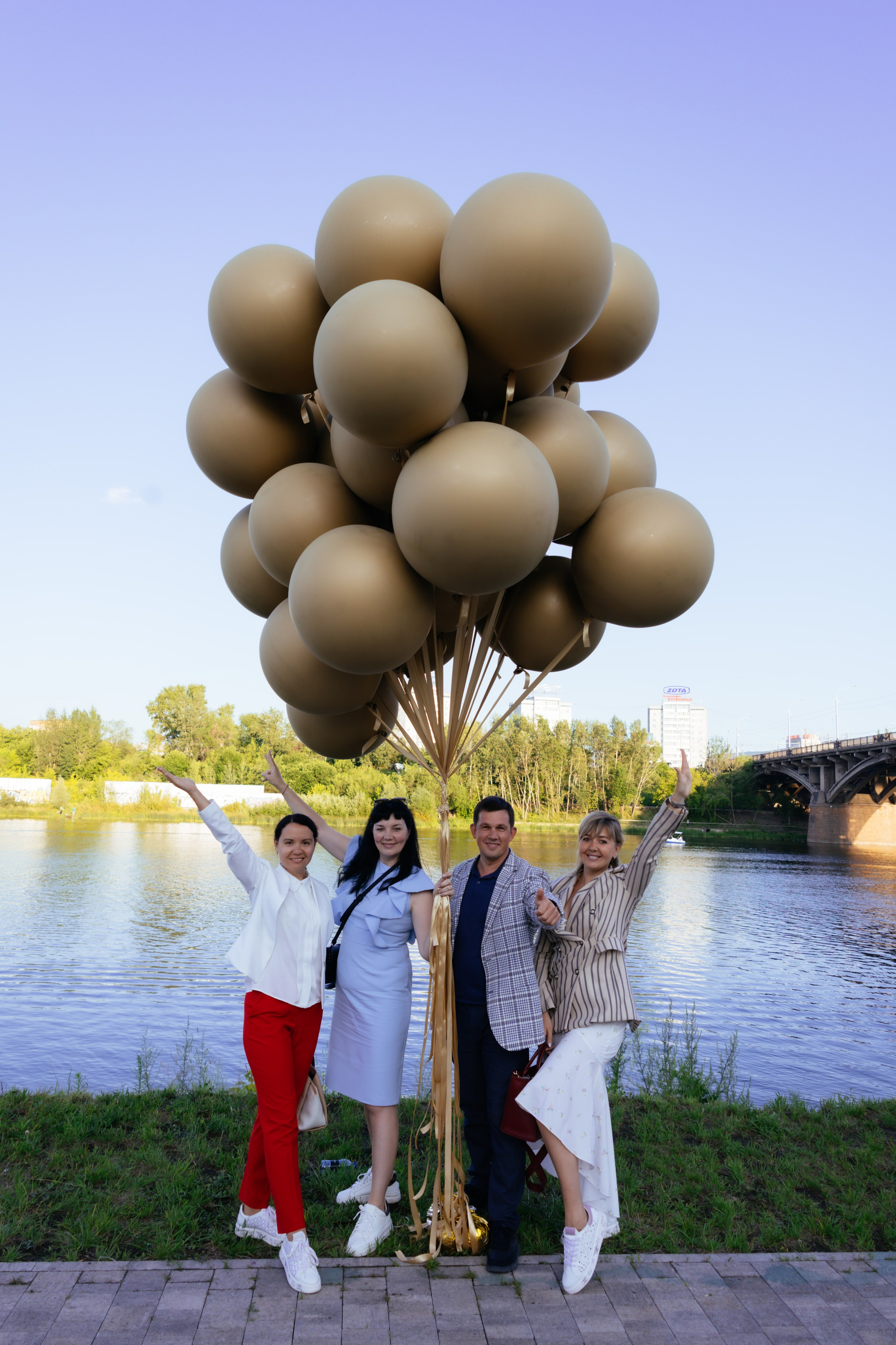 БИЗНЕС-ПИКНИК 2025. Фотограф Красноярск съемки лавстори, фотосессия в студии, портретная съемка, творческие фотосессии