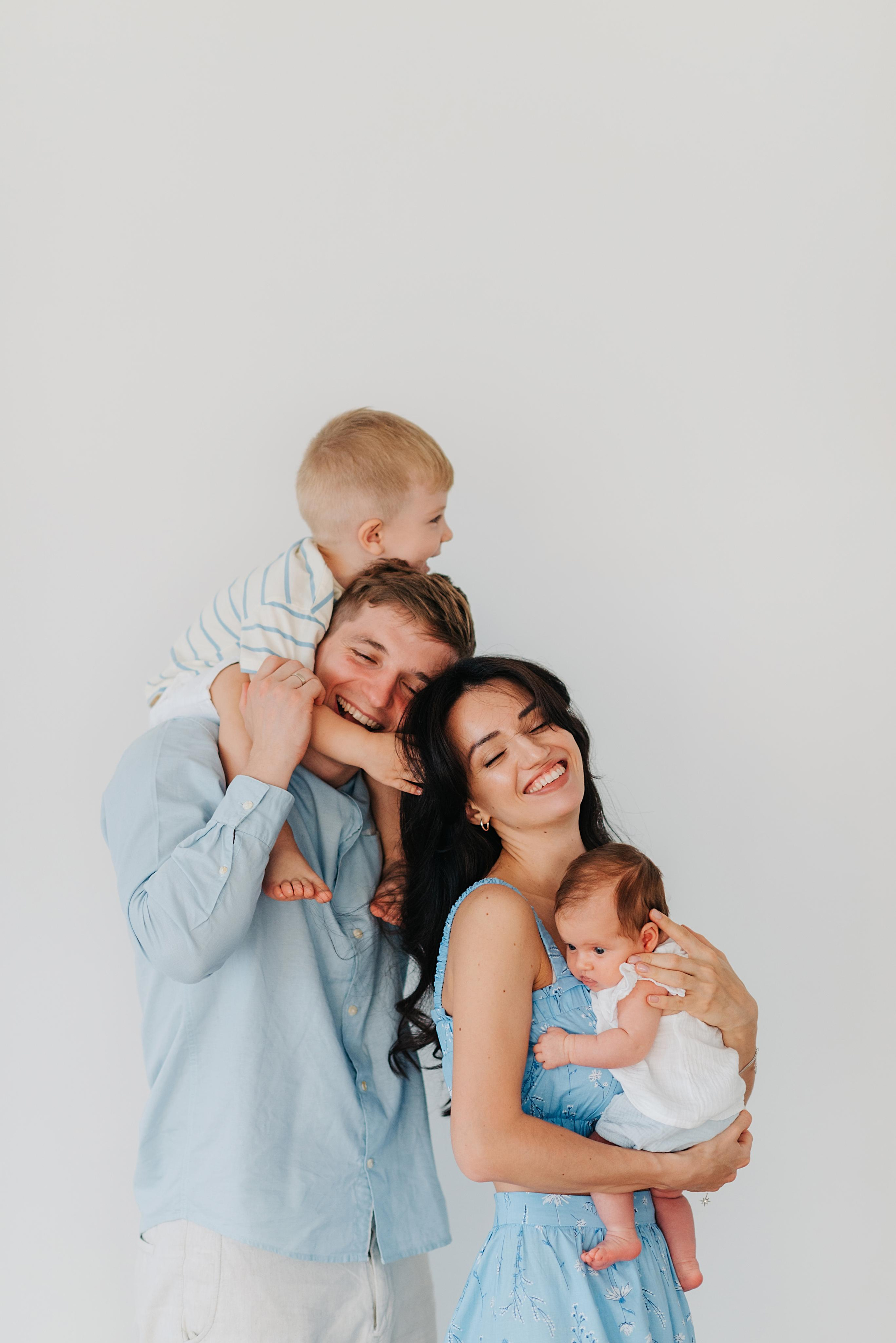 Саша, Инесса, Даня и Кира. Свадебный и семейный фотограф в Ростове-на-Дону Дарья Герасименко