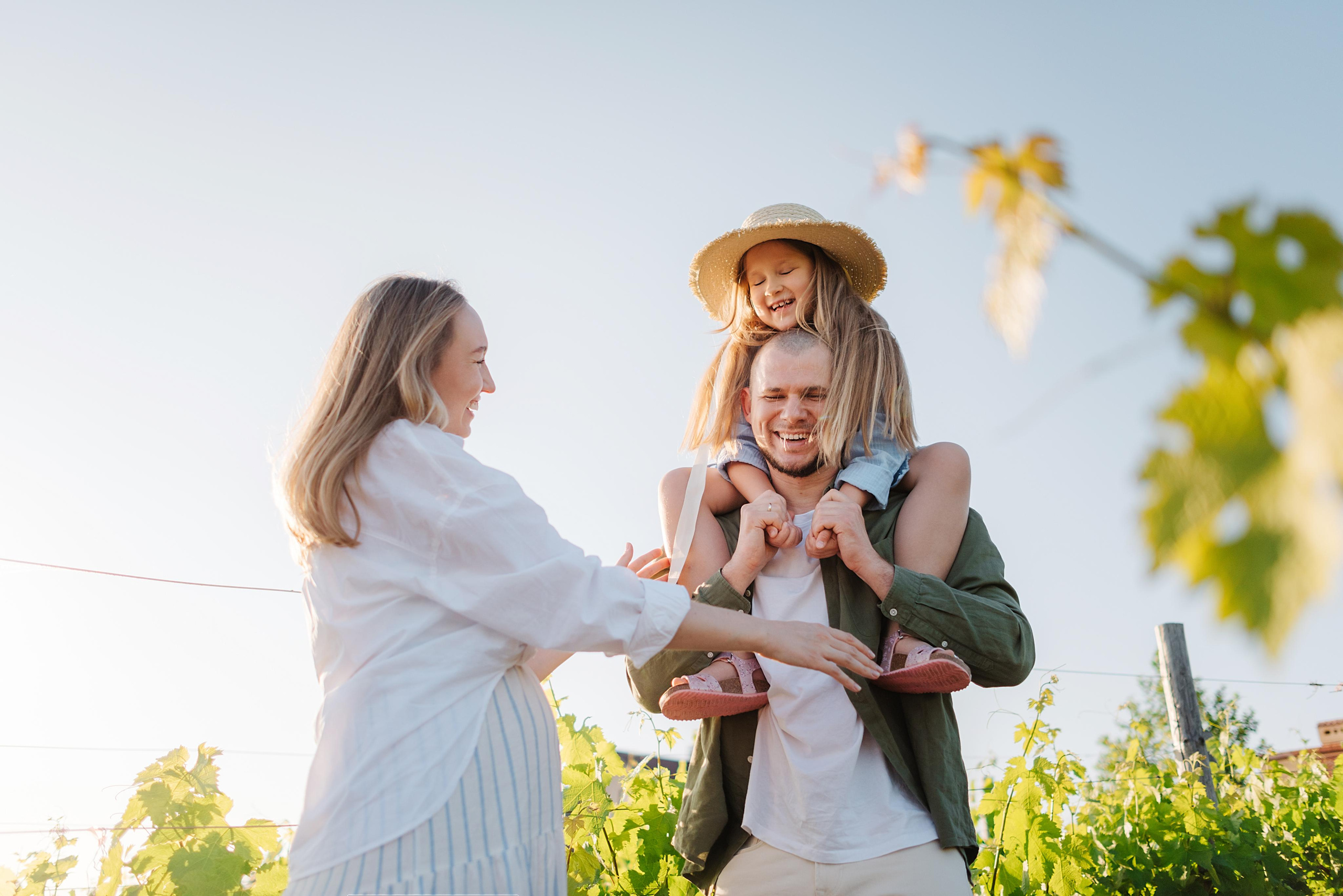 Паша, Саша, Ева и виноградники. Свадебный и семейный фотограф в Ростове-на-Дону Дарья Герасименко