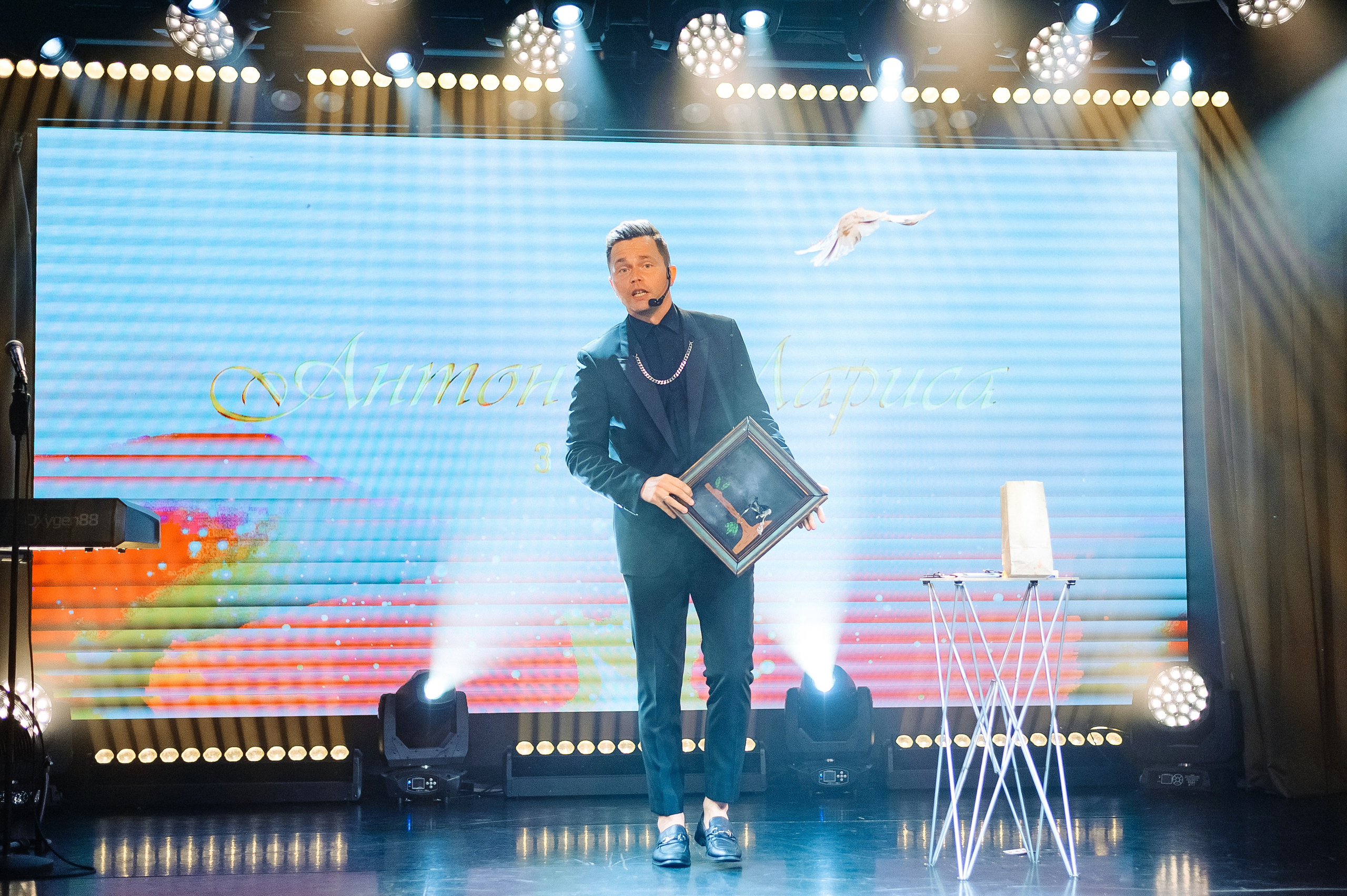 Годовщина свадьбы в Atmosfera. Свадебный фотограф в Екатеринбурге Артём Зайнетдинов