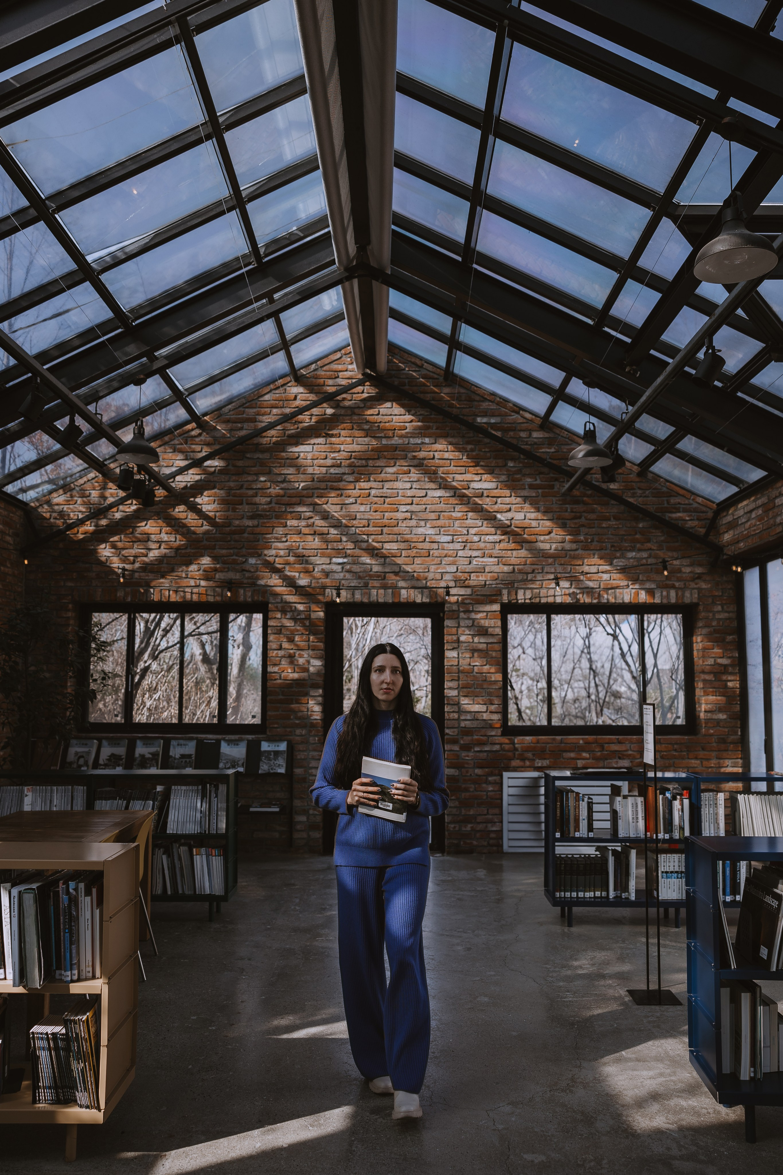 Walking photo session in Busan. Your photographer in Busan (South Korea) Aleksandra Anufriy