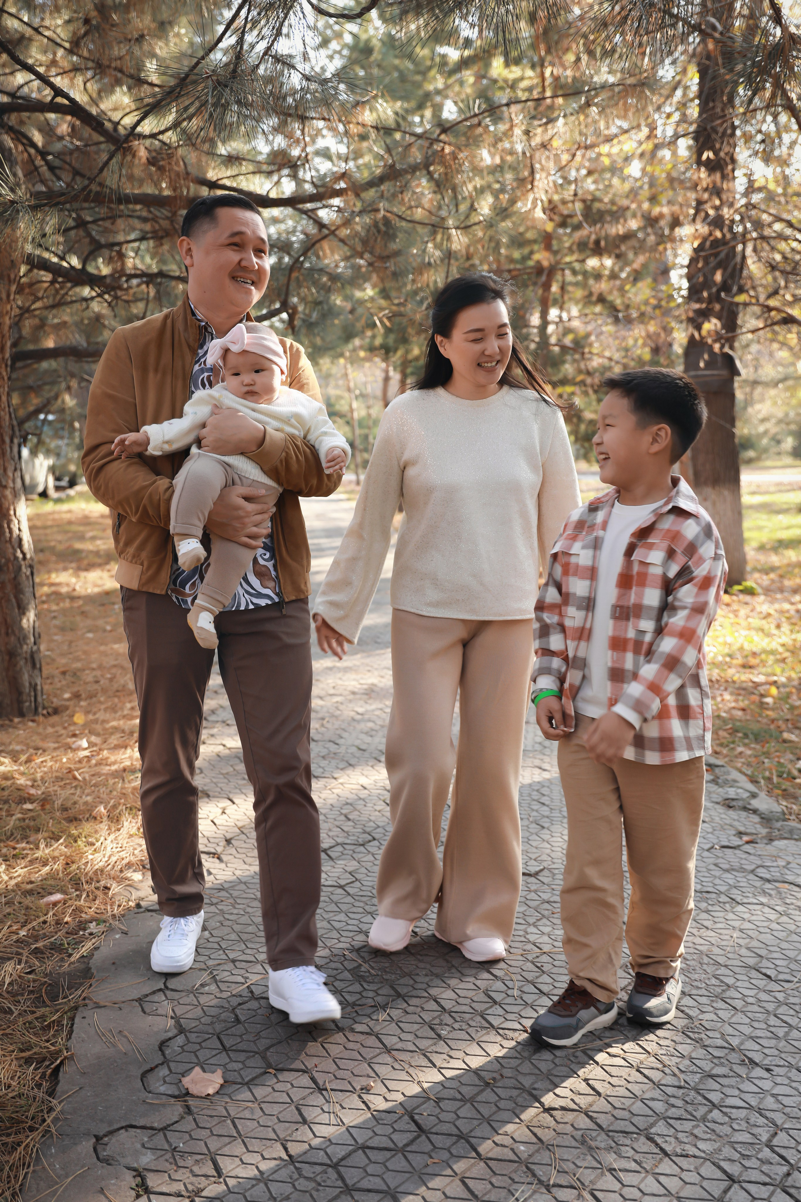 Фотопрогулка. Семейный фотограф г. Алматы Натали Козина