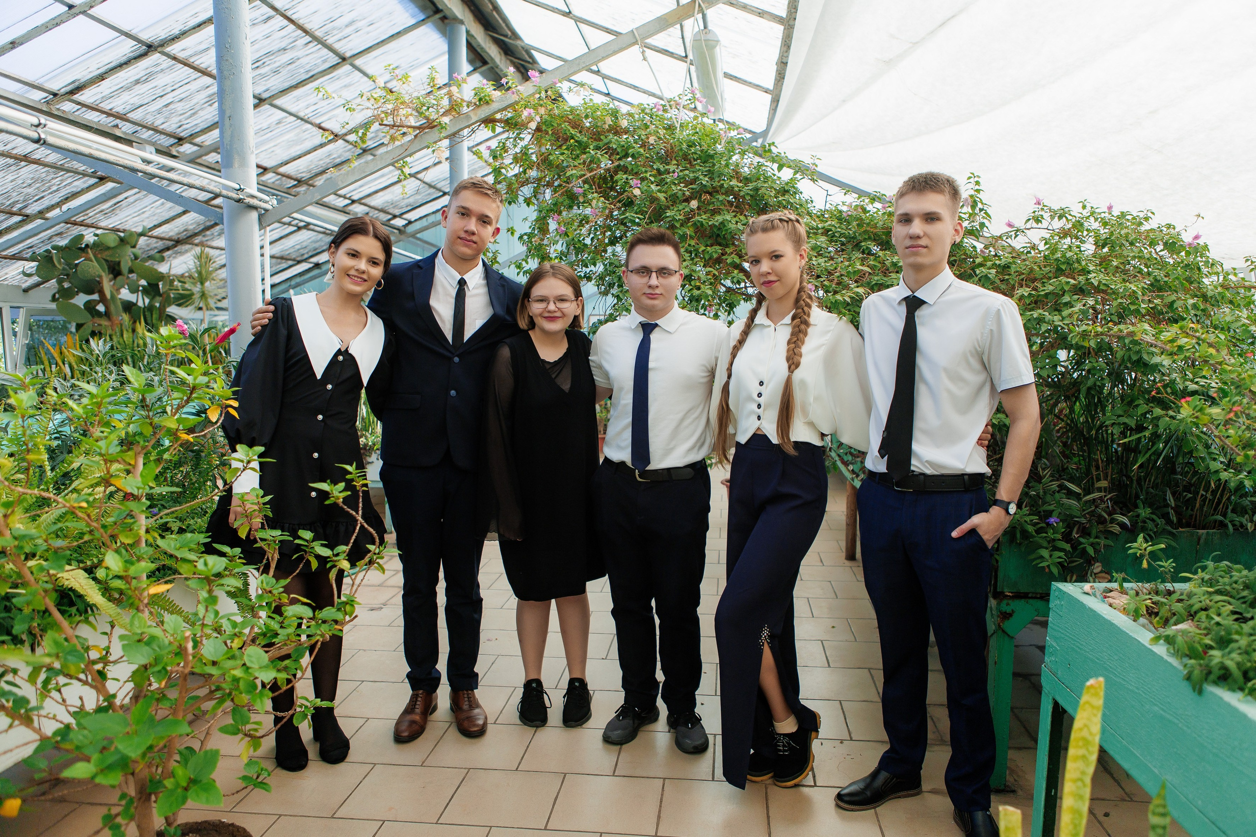 Гимназия 12 11 А 2024. Свадебный и портретный Фотограф в Липецке Дмитрий Котюков