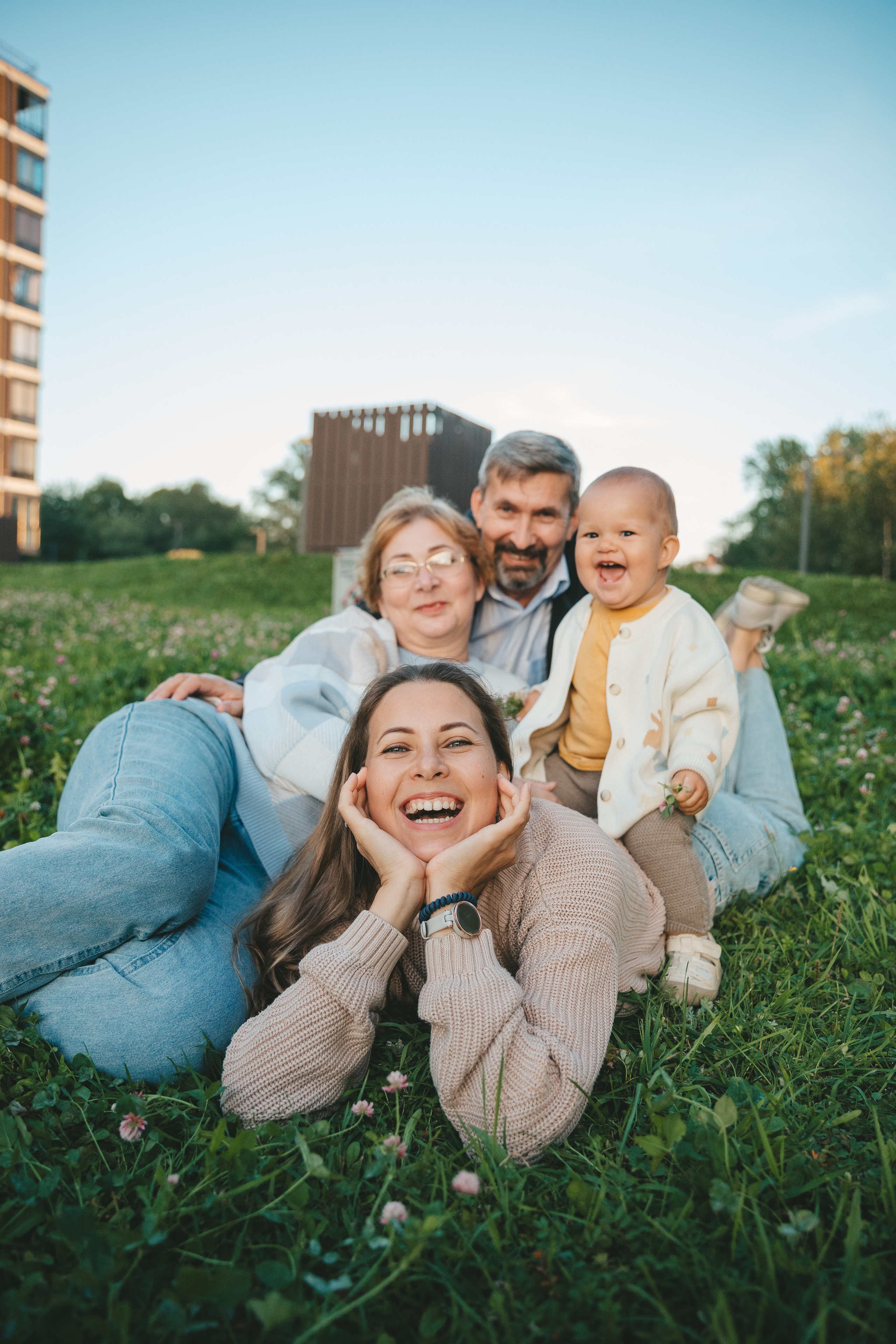 Саша, Аня, Михаил и Татьяна. Семейный lifestyle фотограф в Санкт-Петербурге Людмила Пахомова