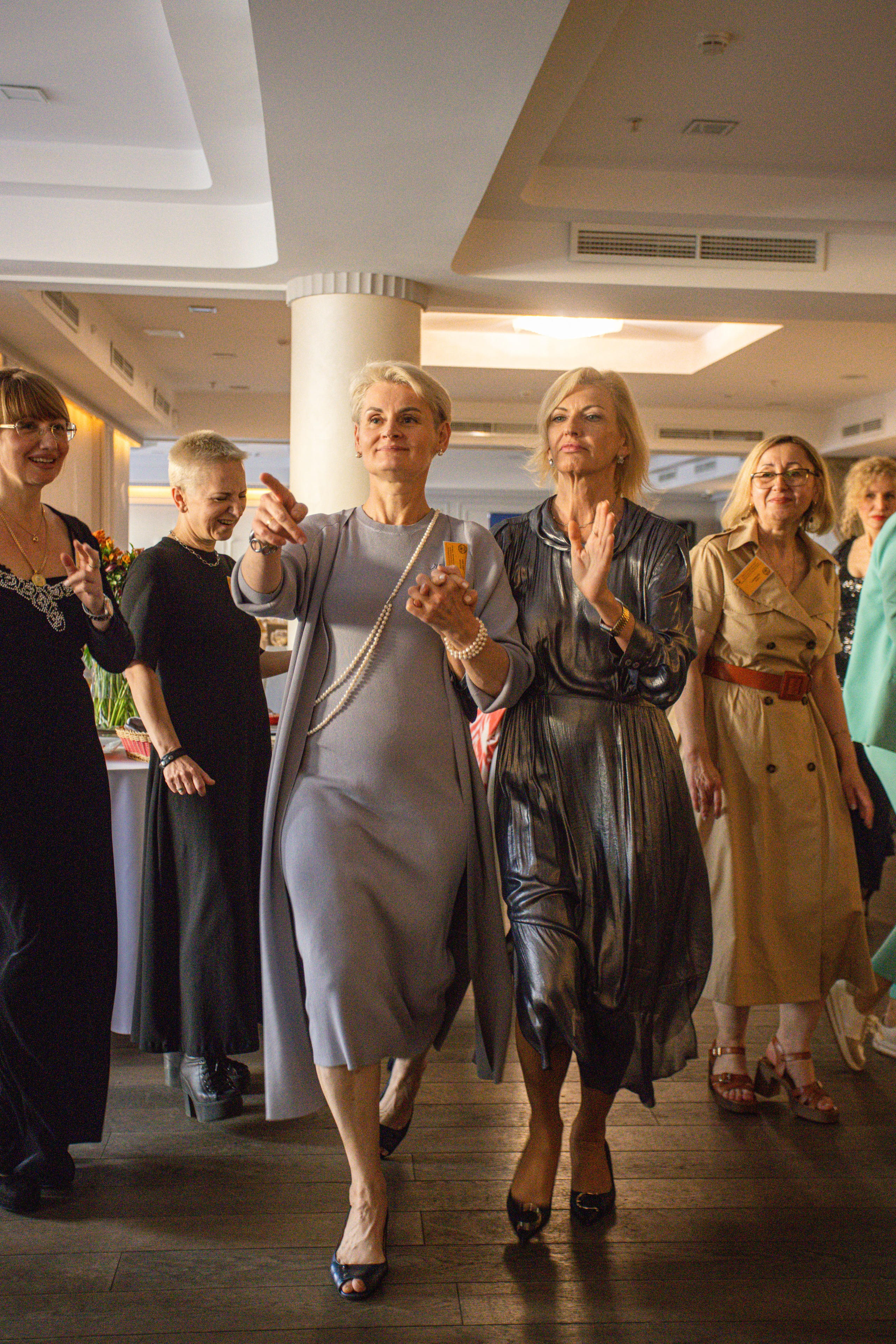 Встреча выпускников. Стоматологи СПб. Семейный фотограф в Вышнем Волочке — Ульяна Иванова | Фотосессии для всей семьи