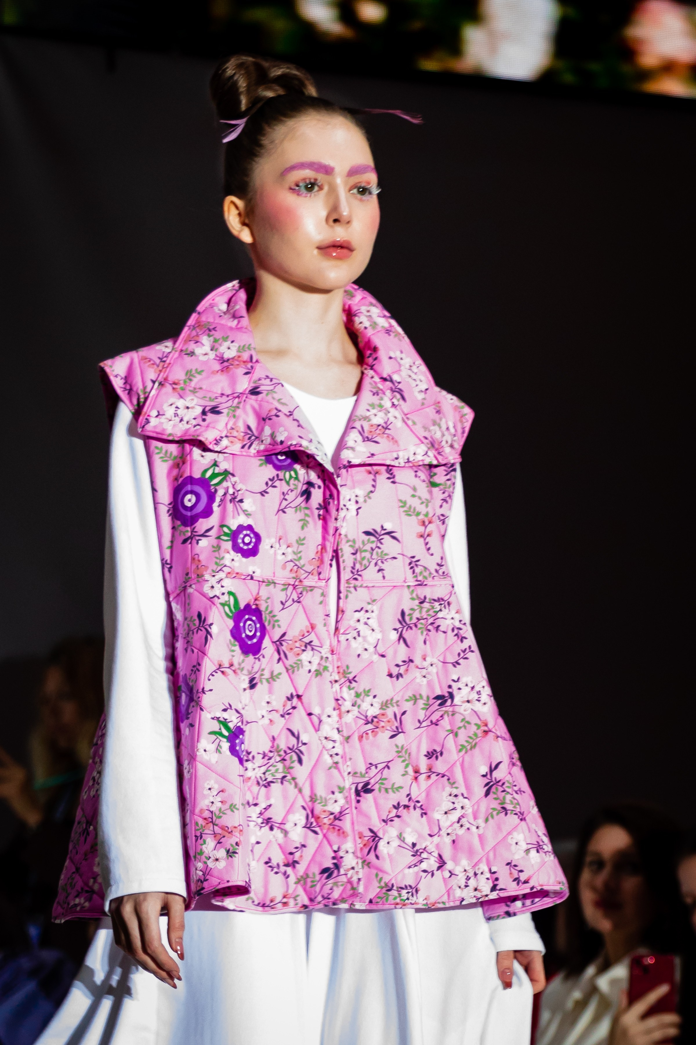 Фото с показа NOVIKOVA DSN и Шуйские ситцы MFW 29.08.25. Фотосессии и репортаж — Фотограф в Москве — Рина Серёгина