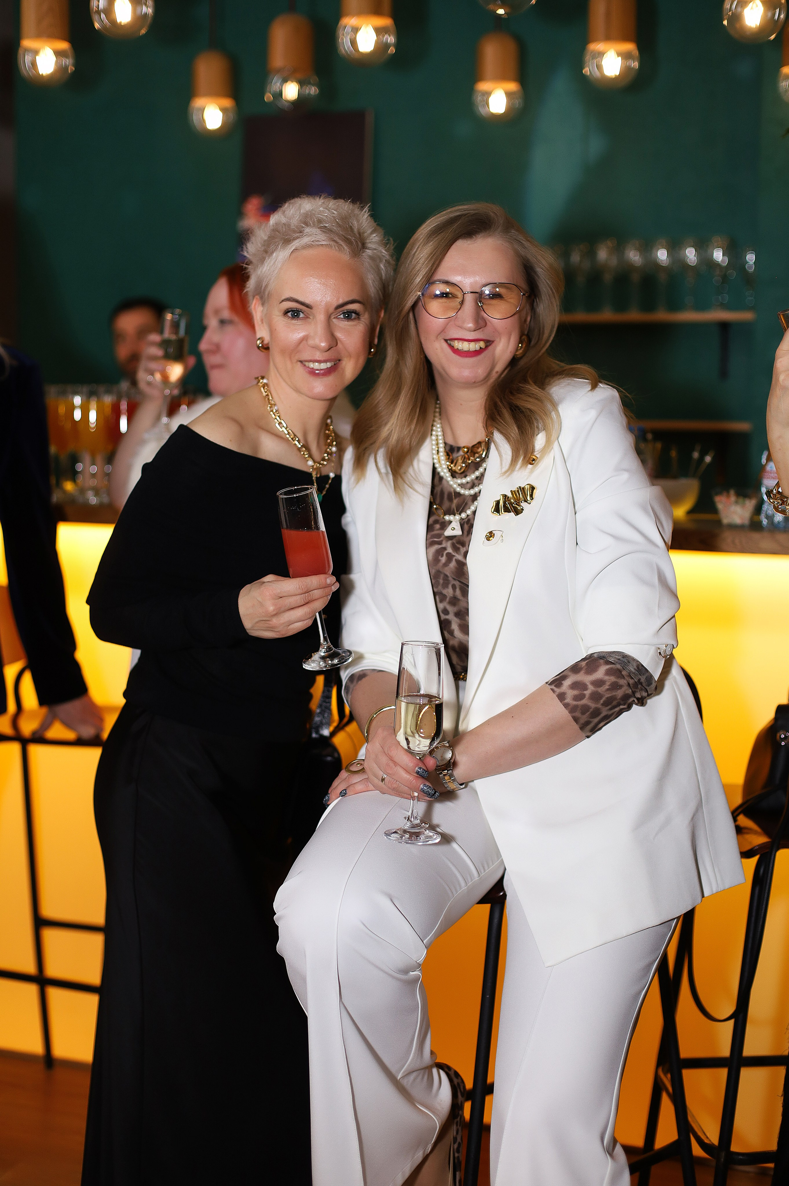 Новогодняя вечеринка. Визуал для эспертов и блогеров