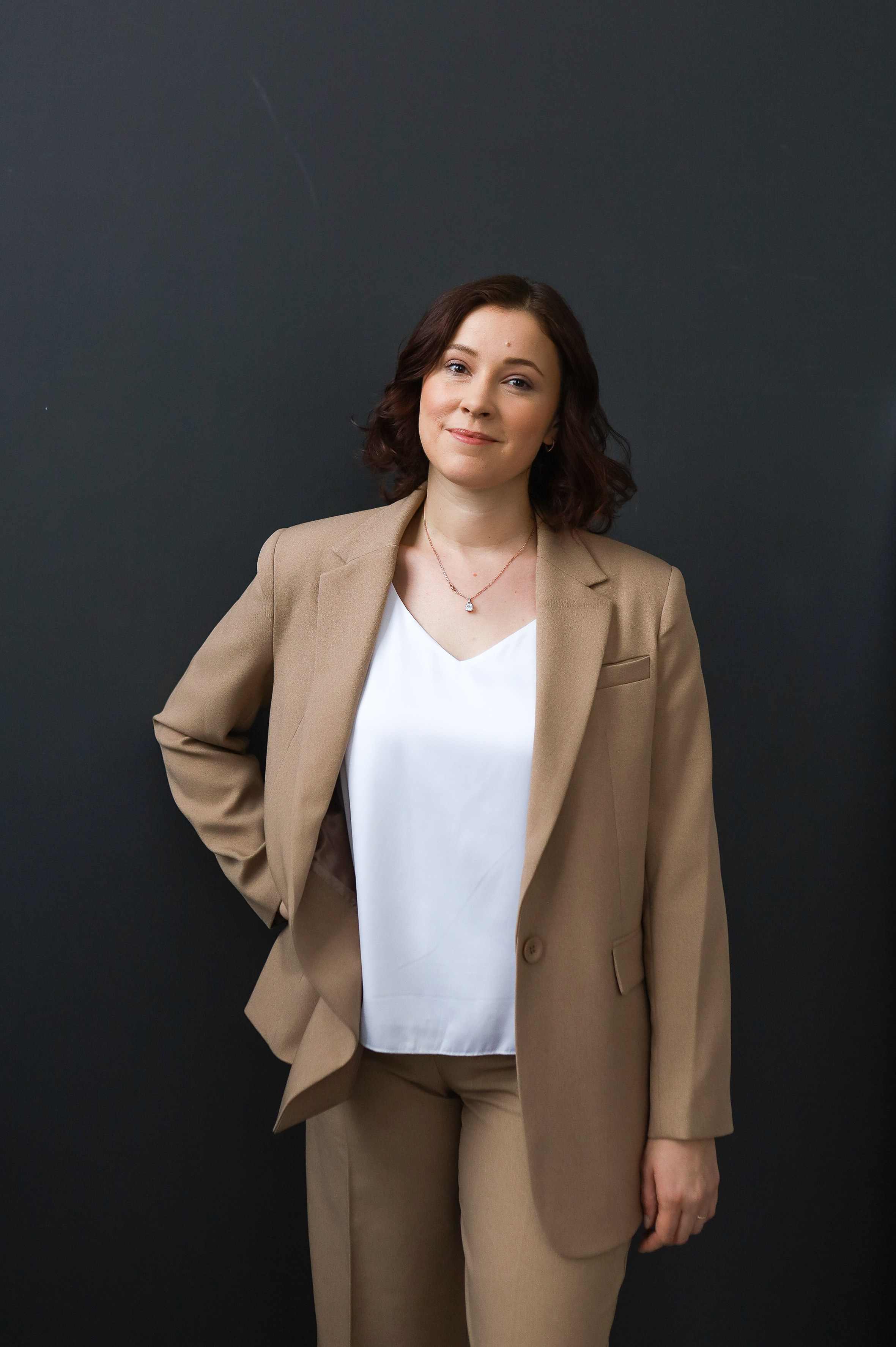 Евгения крипто-инвестор. Визуал для эспертов и блогеров