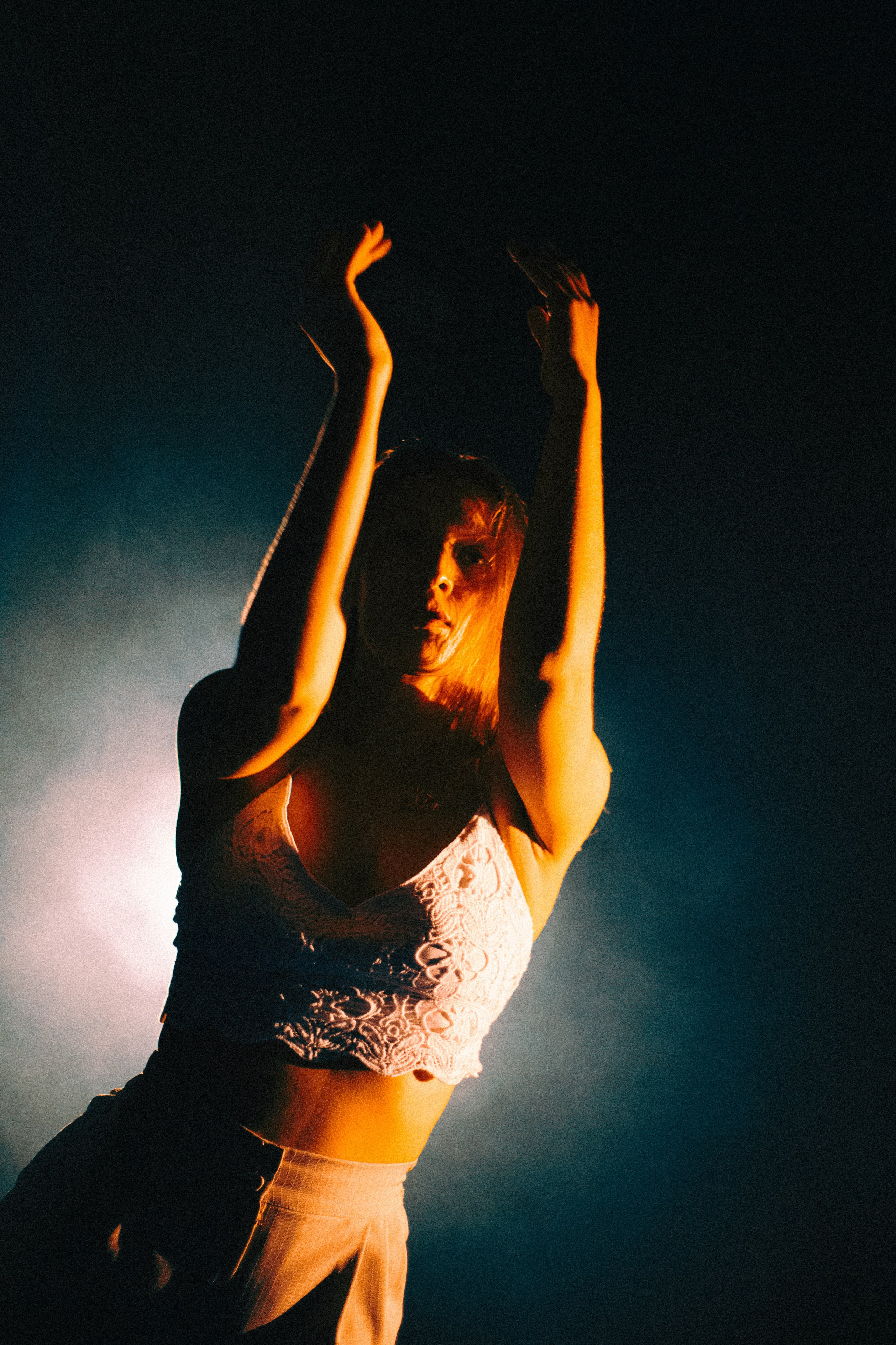 Танец огня. Арт-фотограф Крис Л. в Тобольске: портрет, семейные, свадьбы