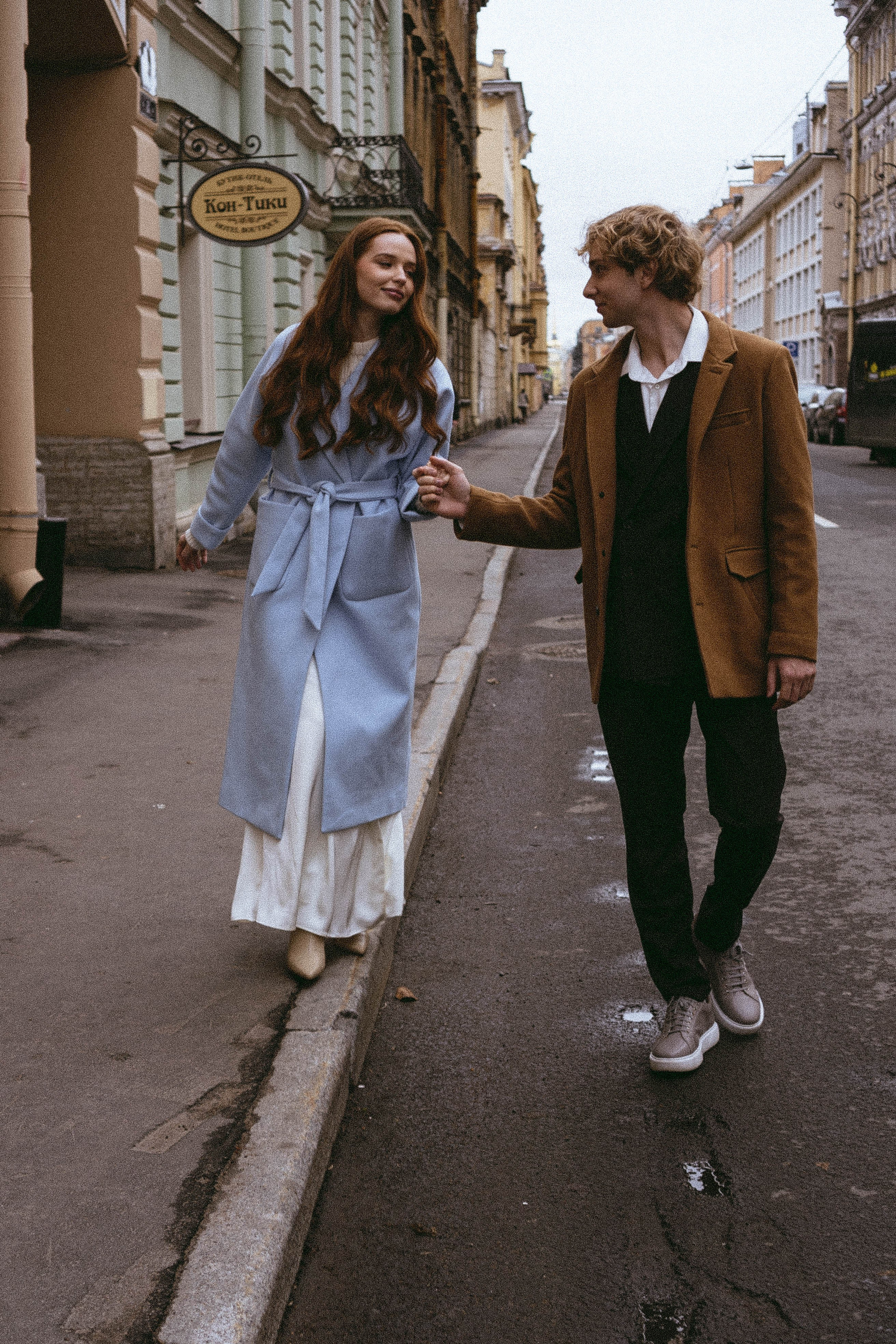 СВАДЕБНАЯ ПРОГУЛКА ПО ПЕТРОГРАДКЕ ВЕСНОЙ (ФОТОСЕССИИЯ ПАРЫ СВАДЕБНАЯ). Профессиональный фотограф, Санкт-Петербург — Виктория Богомолова