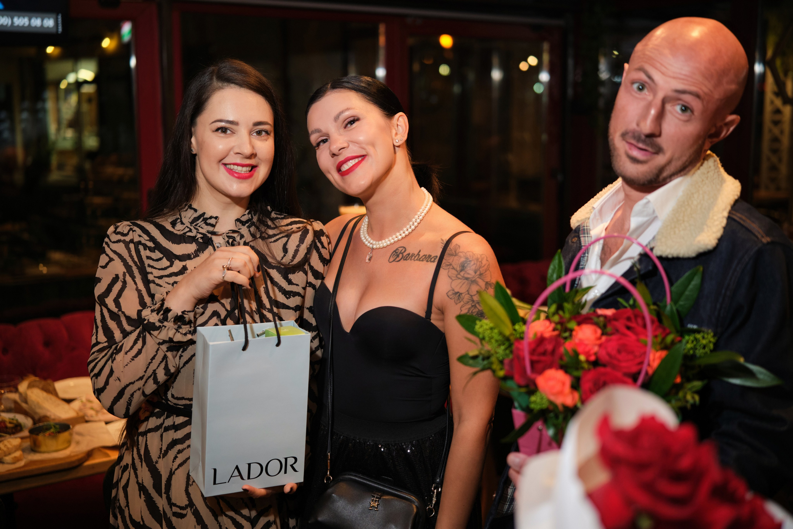 День рождения Наталии в гастропабе Особняк. Репортажный фотограф Дмитрий Литвинский. Минск, Беларусь, мир