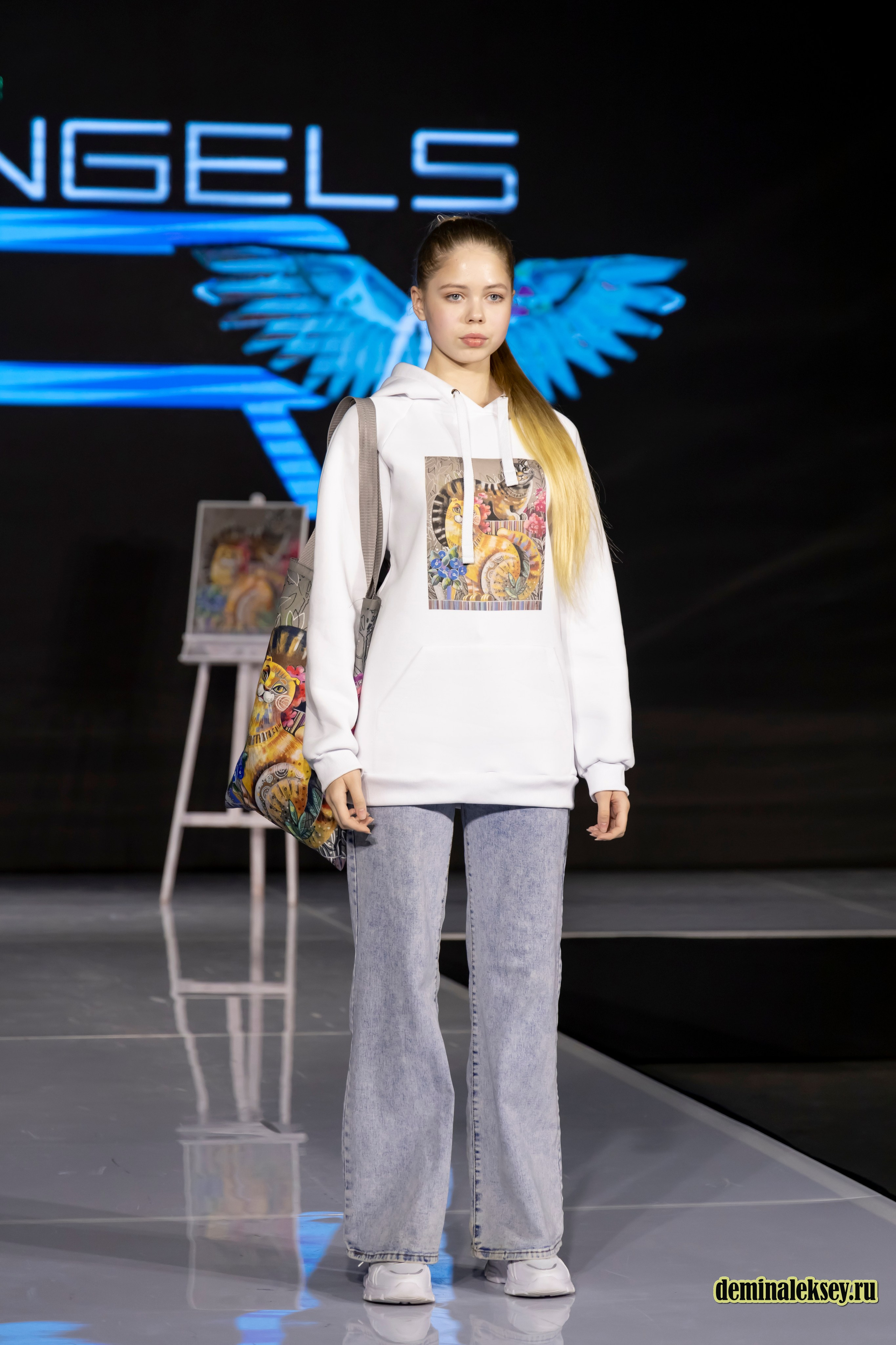 Бренд AngelsArt 31 января 2025 гостиный двор, выставка Уникальная Россия. Репортажный, семейный и студийный фотограф в Москве Демин Алексей