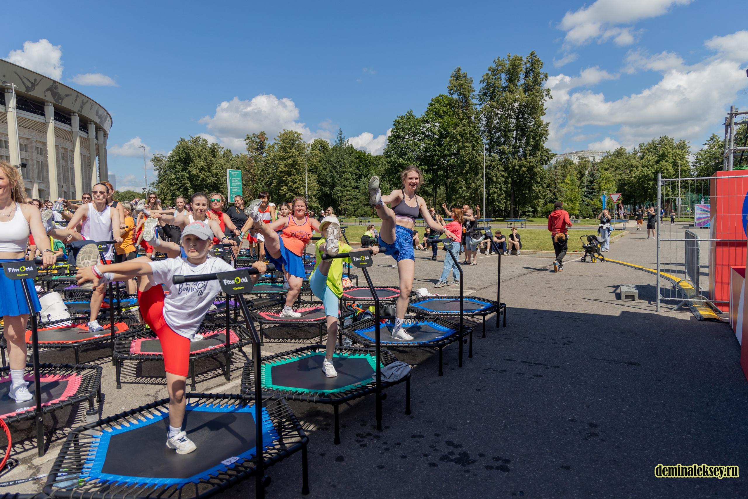 День Московского спорта в Лужниках 2024. Репортажный, семейный и студийный фотограф в Москве Демин Алексей