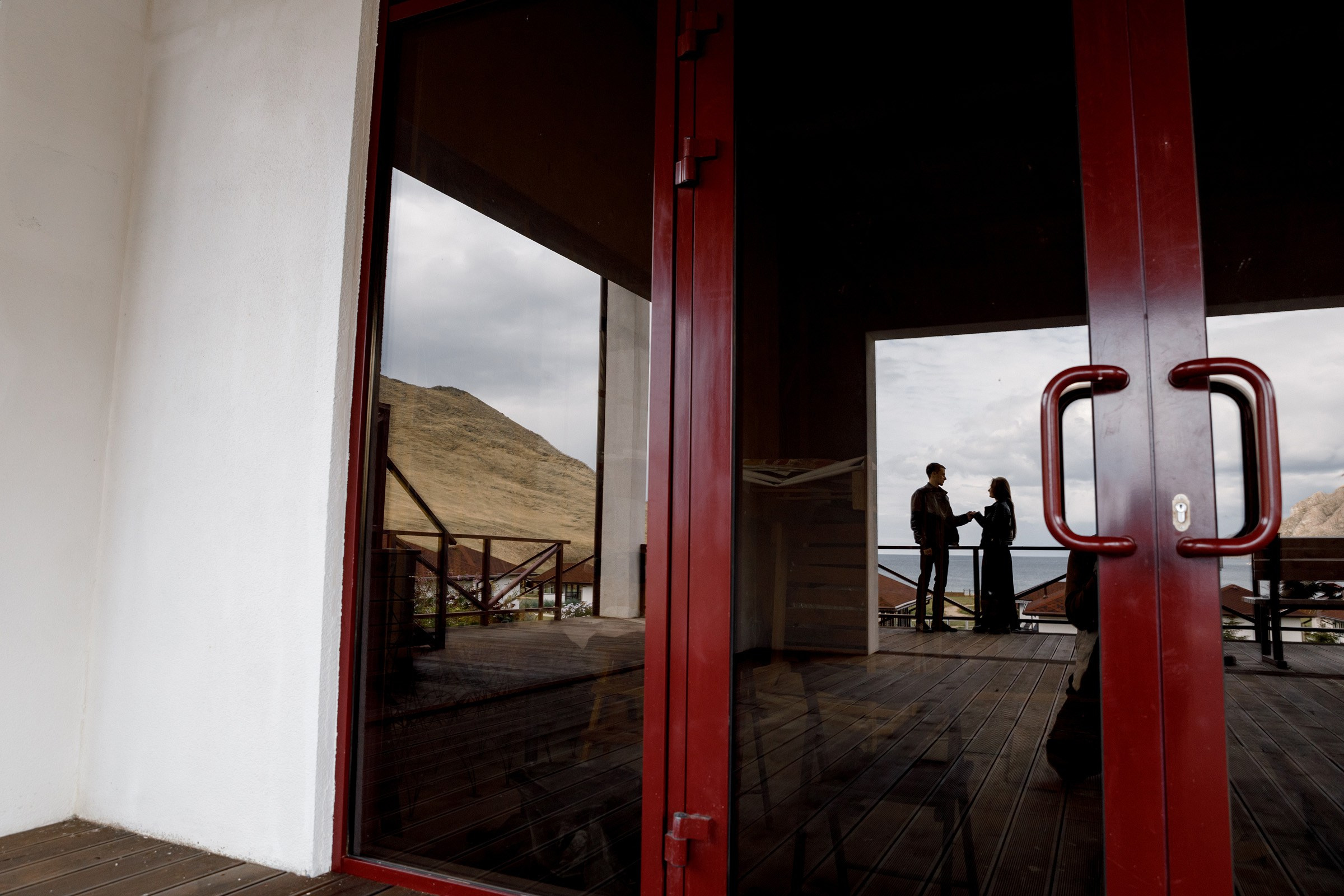 Полина и Женя. Лес, кожанки и 2 дня кайфа. Свадебный фотограф в Иркутске Сапаров Александр
