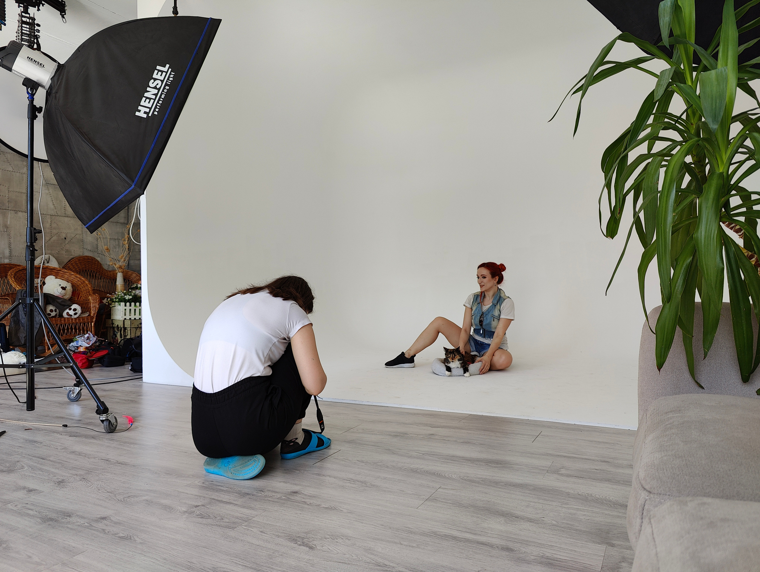 За кадром студийной съемки с питомцами. Фотограф людей и животных в Санкт-Петербурге Марина Бурмистрова