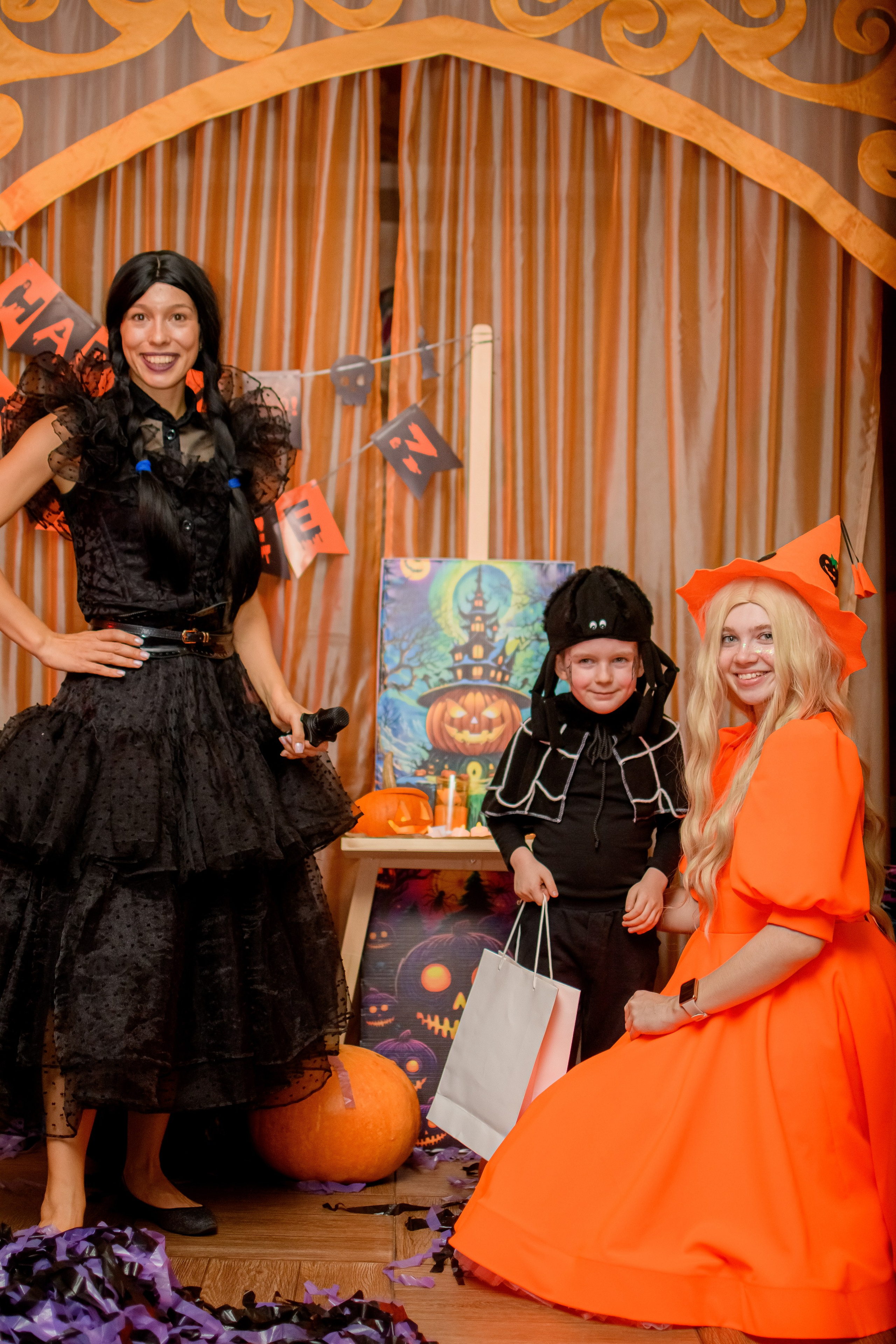 HALLOWEEN. Photokarish