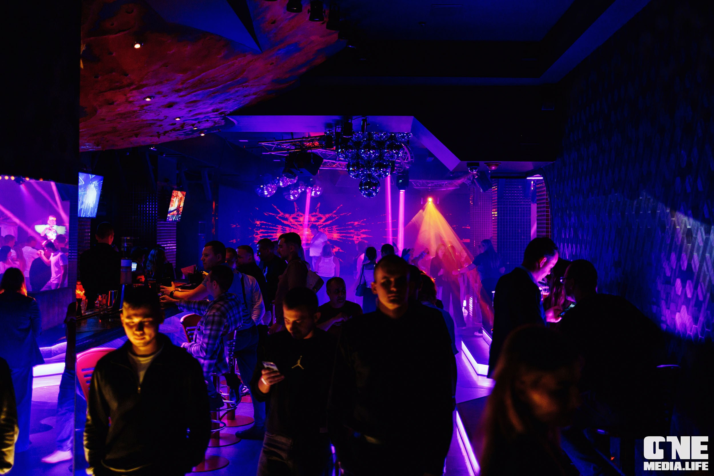 Фоторепортаж из РК Планета. One Media Life: фоторепортажи, фотоотчеты с мероприятий и заведений