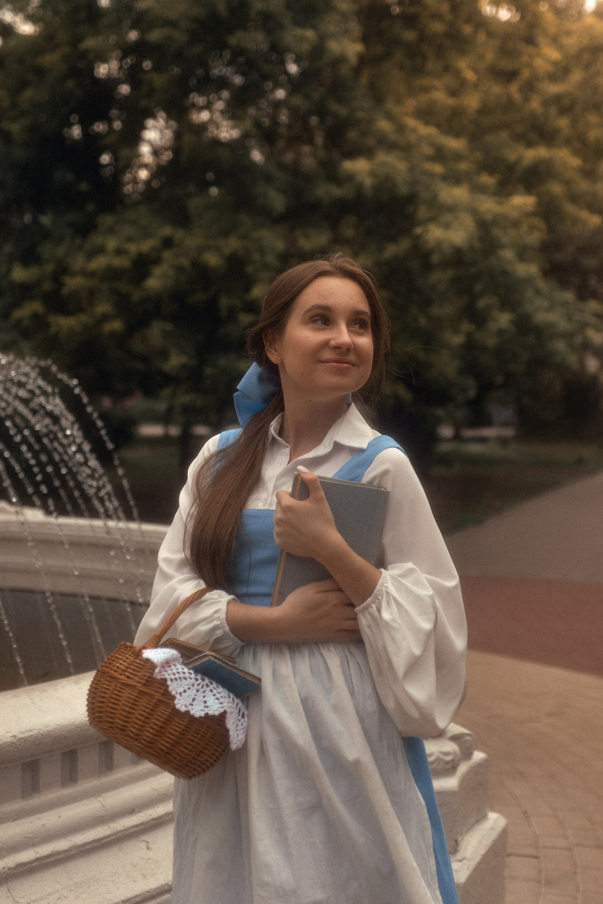 Съемка по мотивам мультфильма «Красавица и Чудовище». Фотограф-режиссер Анастасия Вронская | Кинематографическая фотография