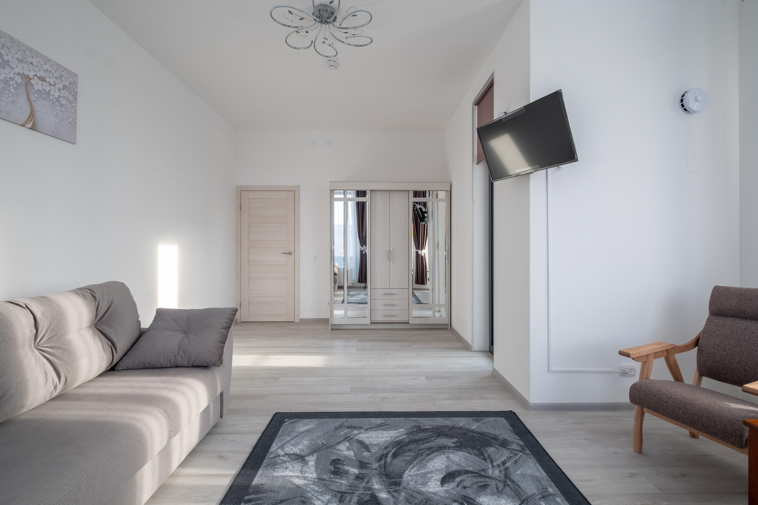 Продажа и долгосрочная аренда. Интерьерный фотограф в Санкт-Петербурге Максим Ермоленко