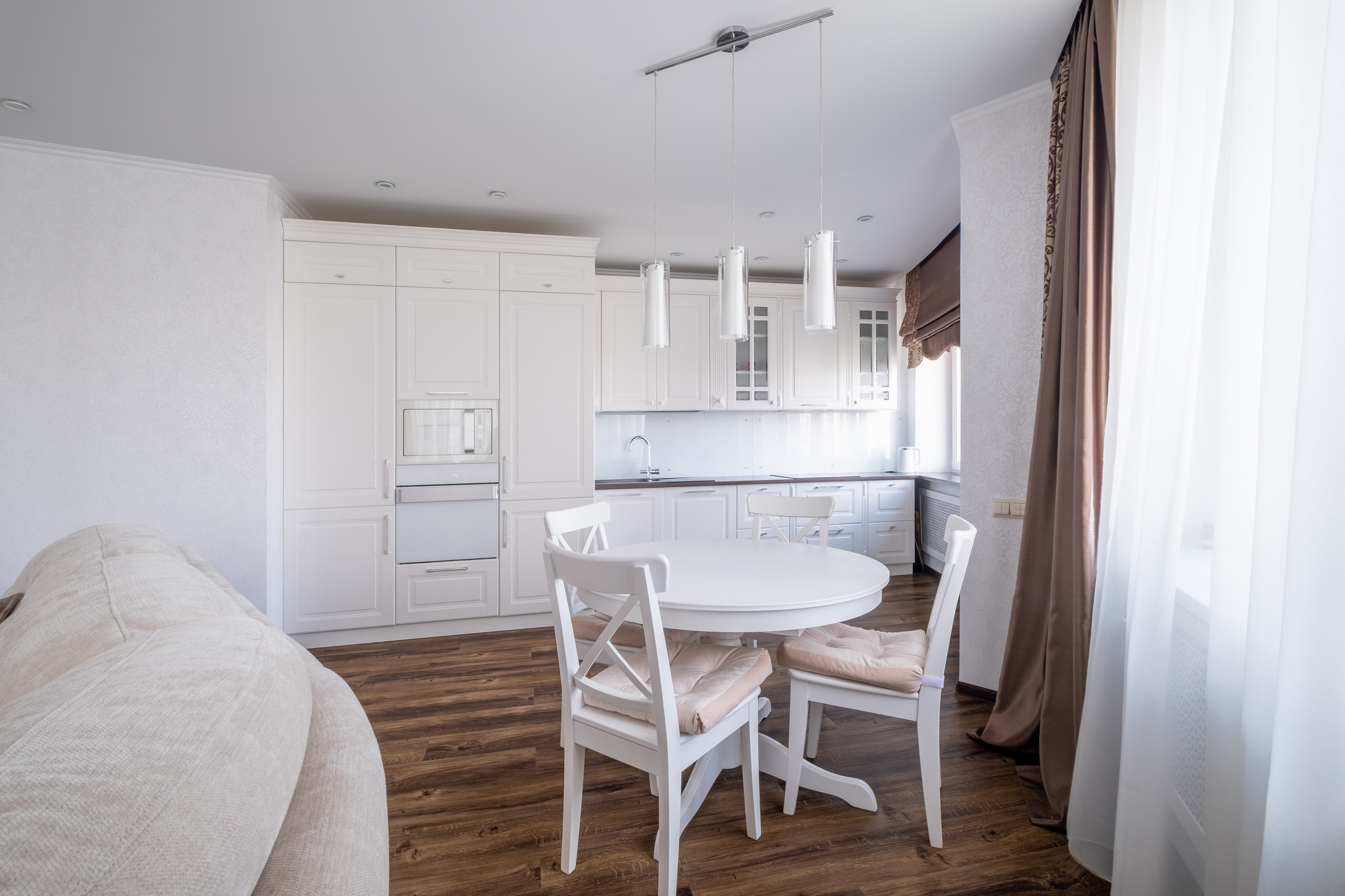 Продажа и долгосрочная аренда. Интерьерный фотограф в Санкт-Петербурге Максим Ермоленко