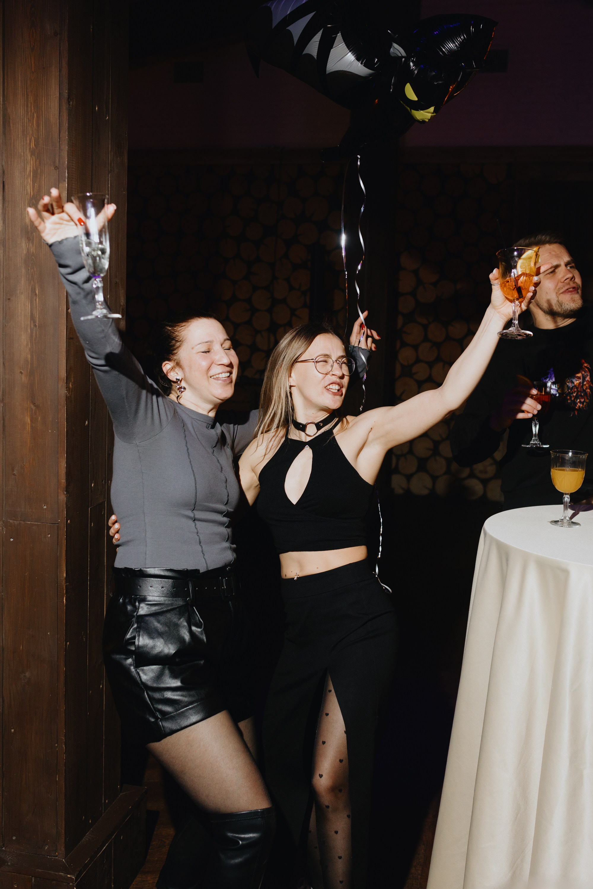 Годовщина свадьбы. Лофт «Весенний». Фотограф Илья Чернов