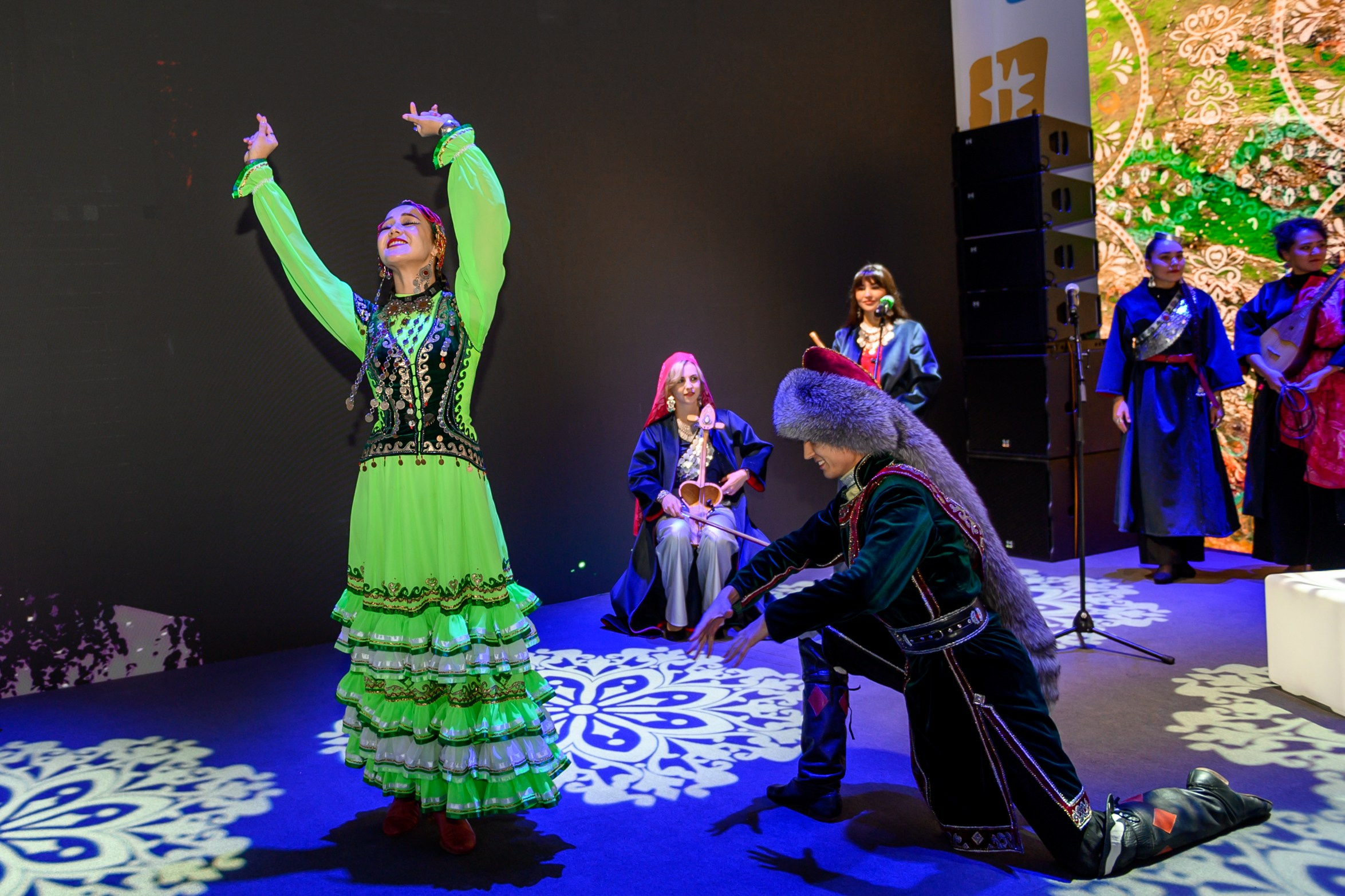 Всемирный фестиваль молодежи 2024. Свадебный и семейный фотограф София Невская