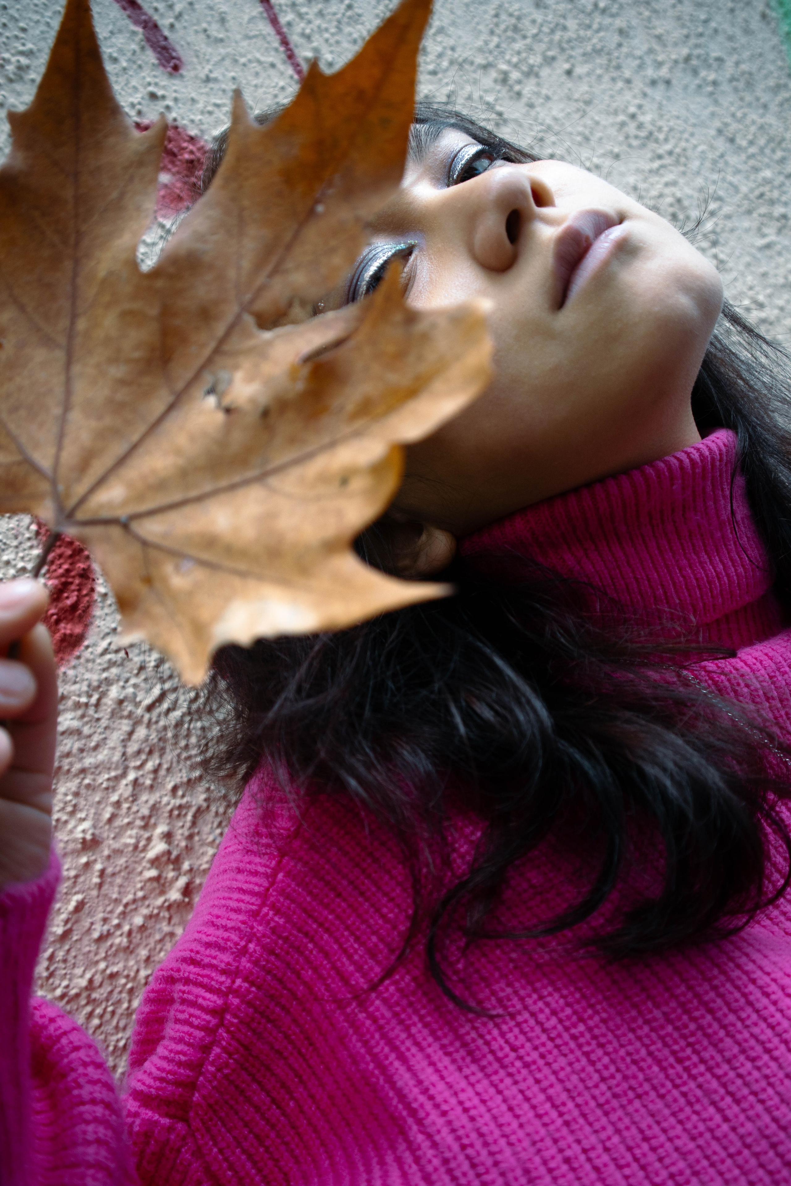 «Городская грация: осенний вальс». Уличный фотограф Города N