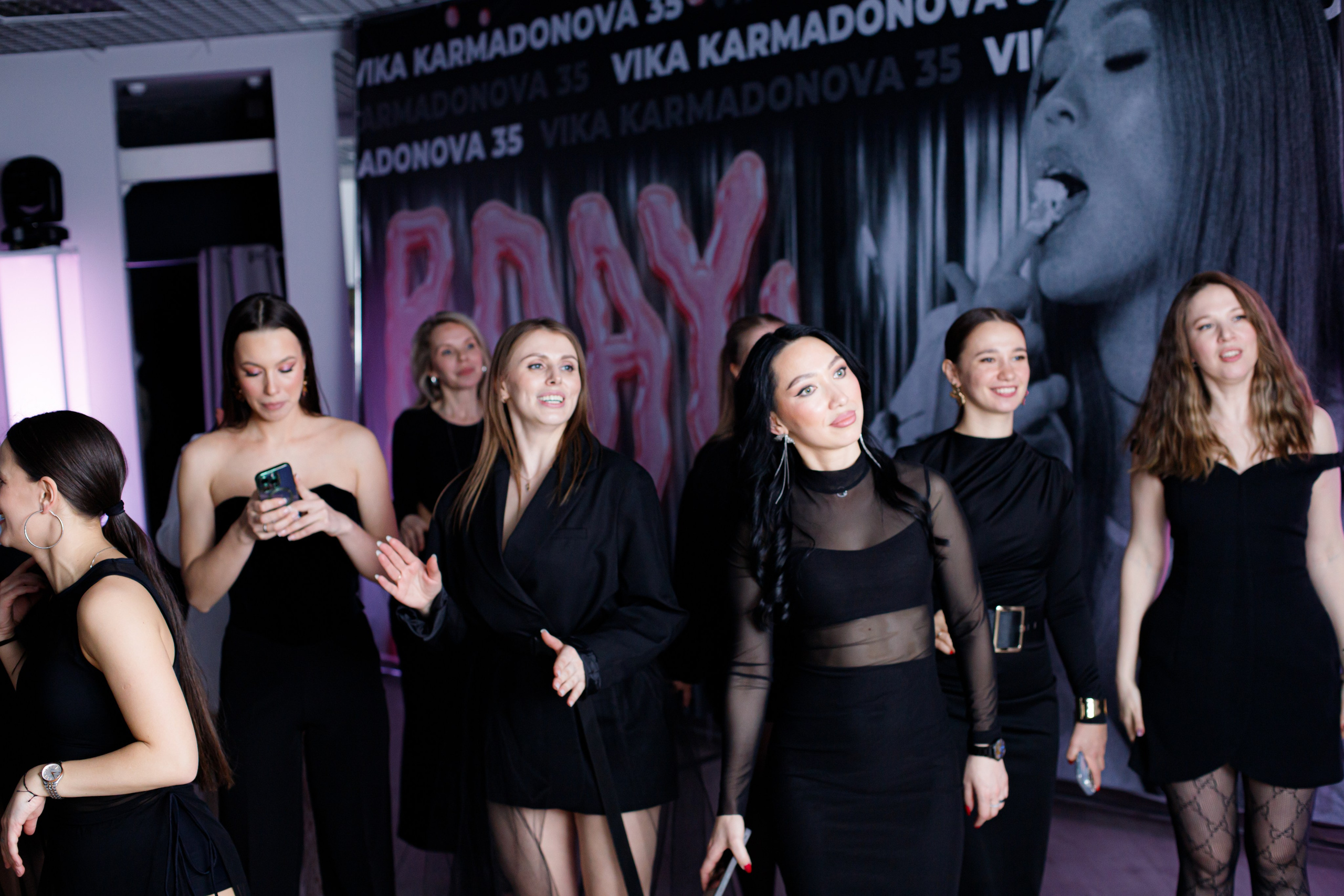 VIKA KARMADONOVA. Photokarish