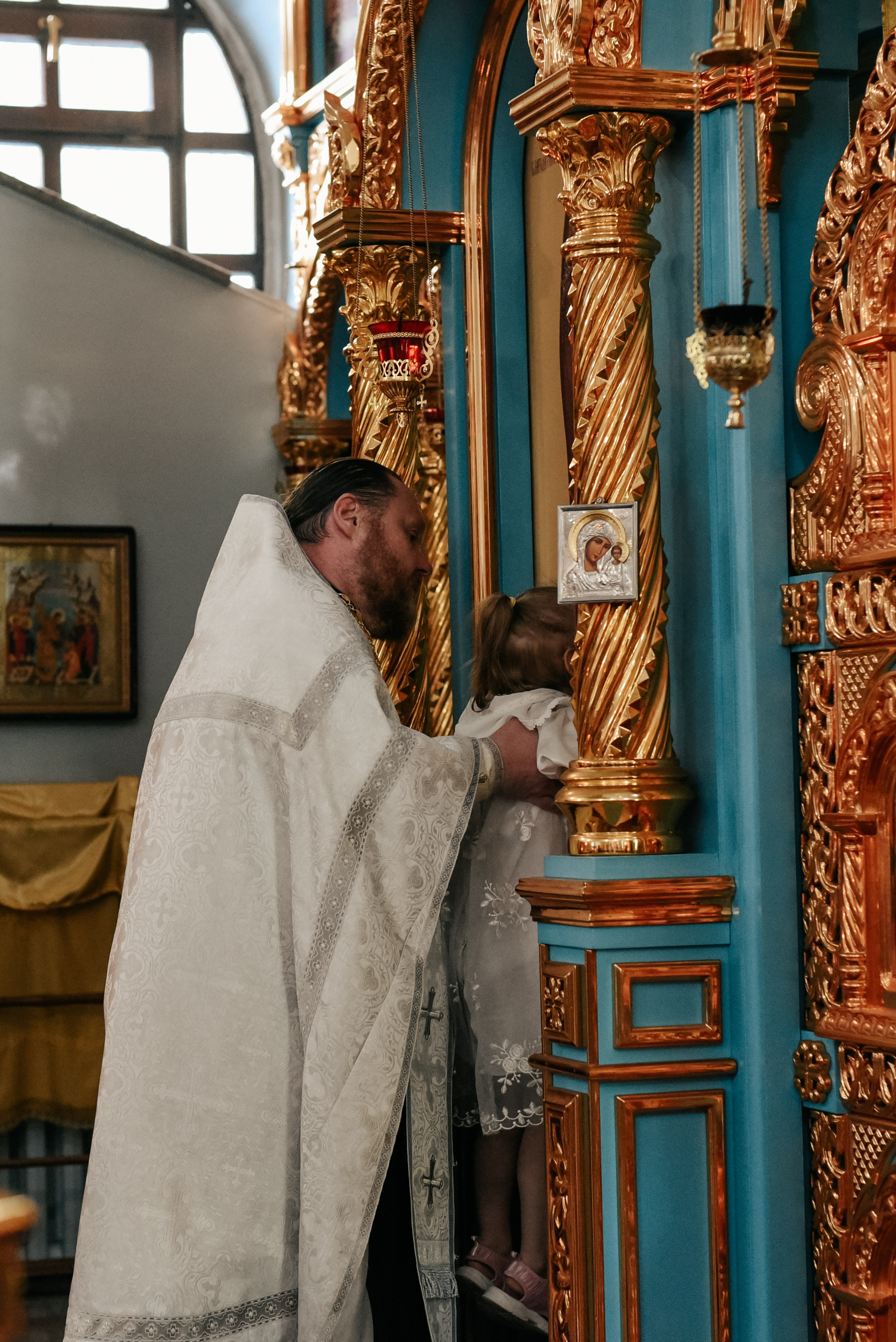 Крещение в Храме в честь иконы Божией Матери. Фотограф Анастасия Гурьянова в Тюмени и Ялуторовске