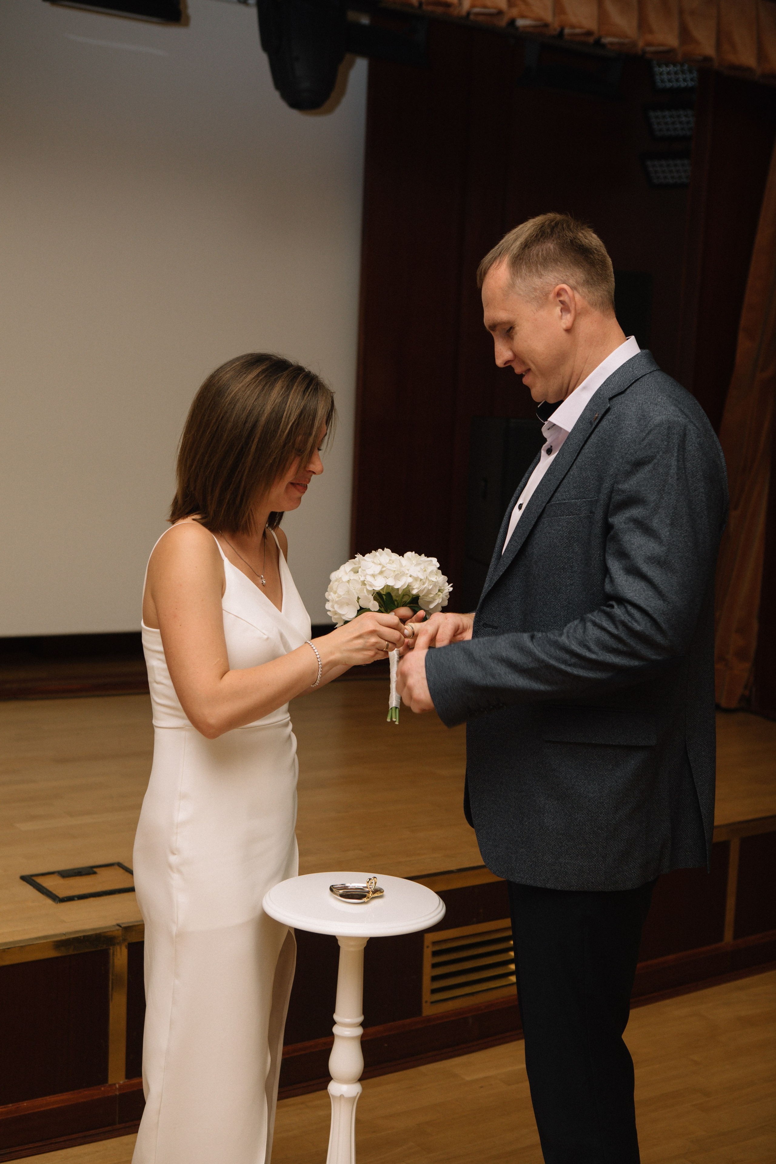 Лиза и Сережа. Роспись и тусовка в коттедже. Свадебный и портретный фотограф в Москве Анастасия Масюк