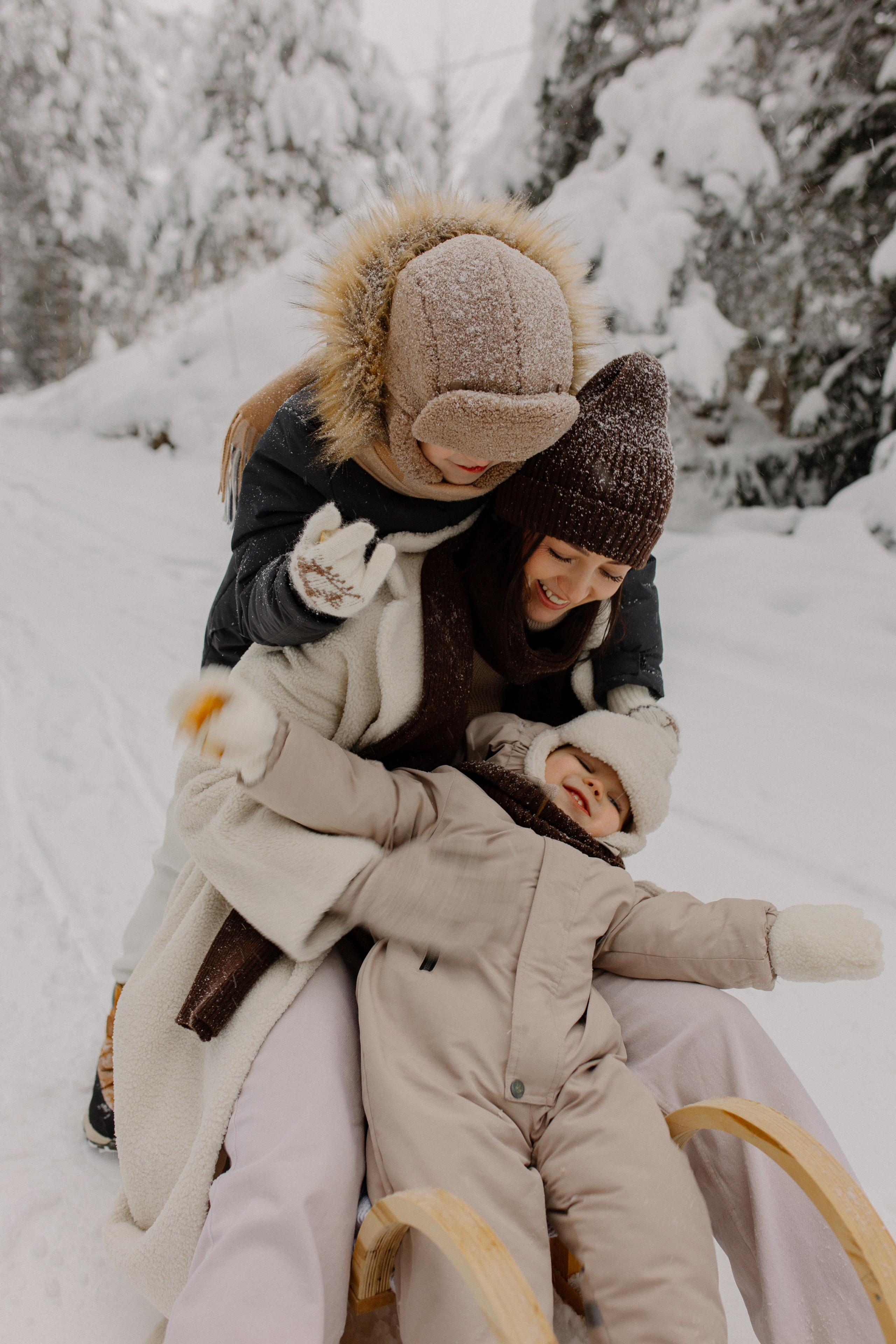 Алёна, Лёша и Миша. Семейный фотограф Тихвин, Санкт-Петербург и ЛО