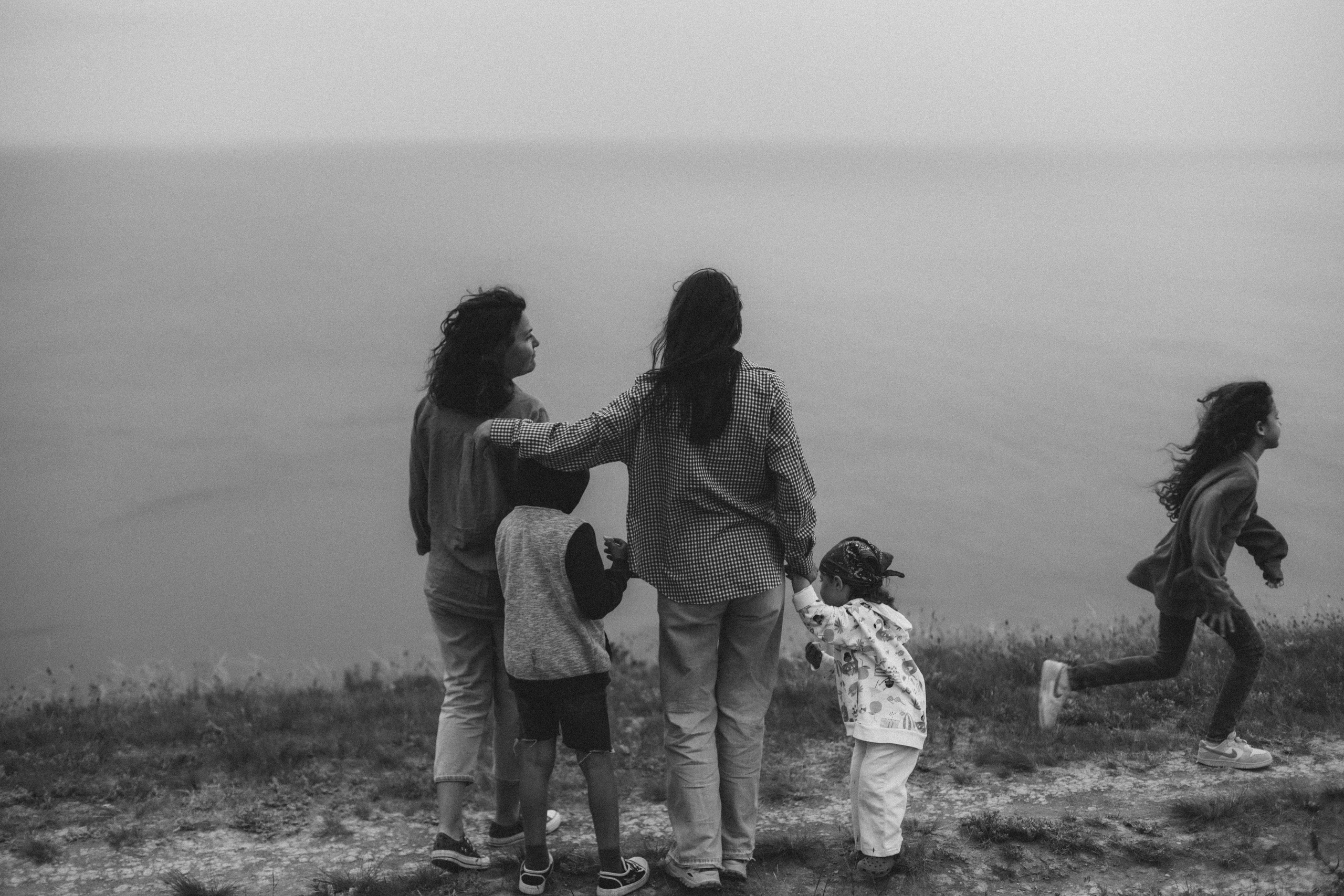 Лена, Ира, Лейла, Ника, Адам и Ария. Семейный фотограф Анапа