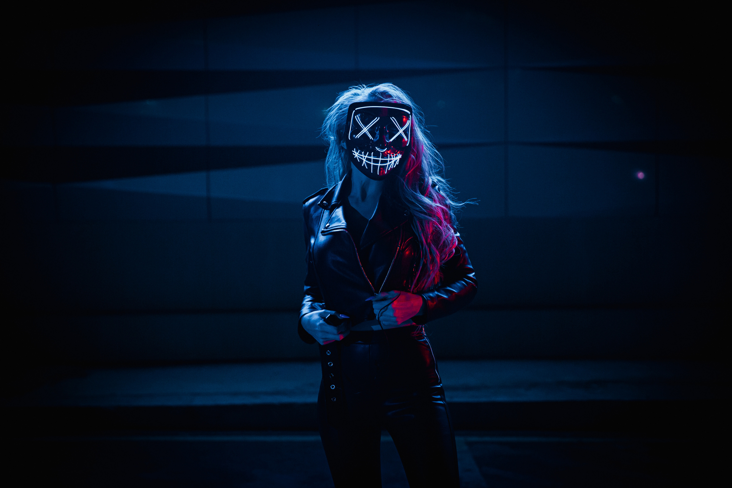 Неон ню. Фотограф Камчатка