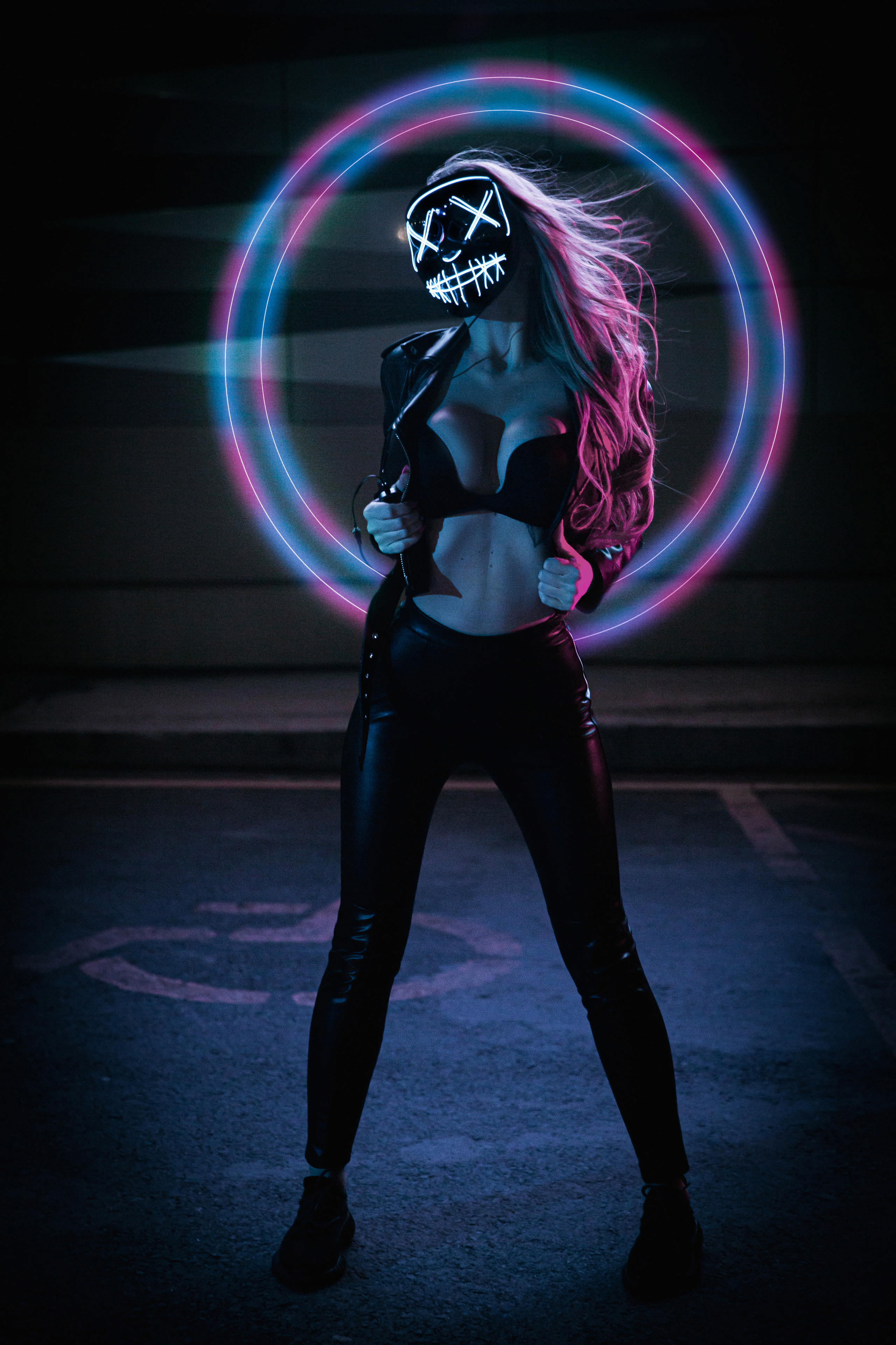 Неон ню. Фотограф Камчатка