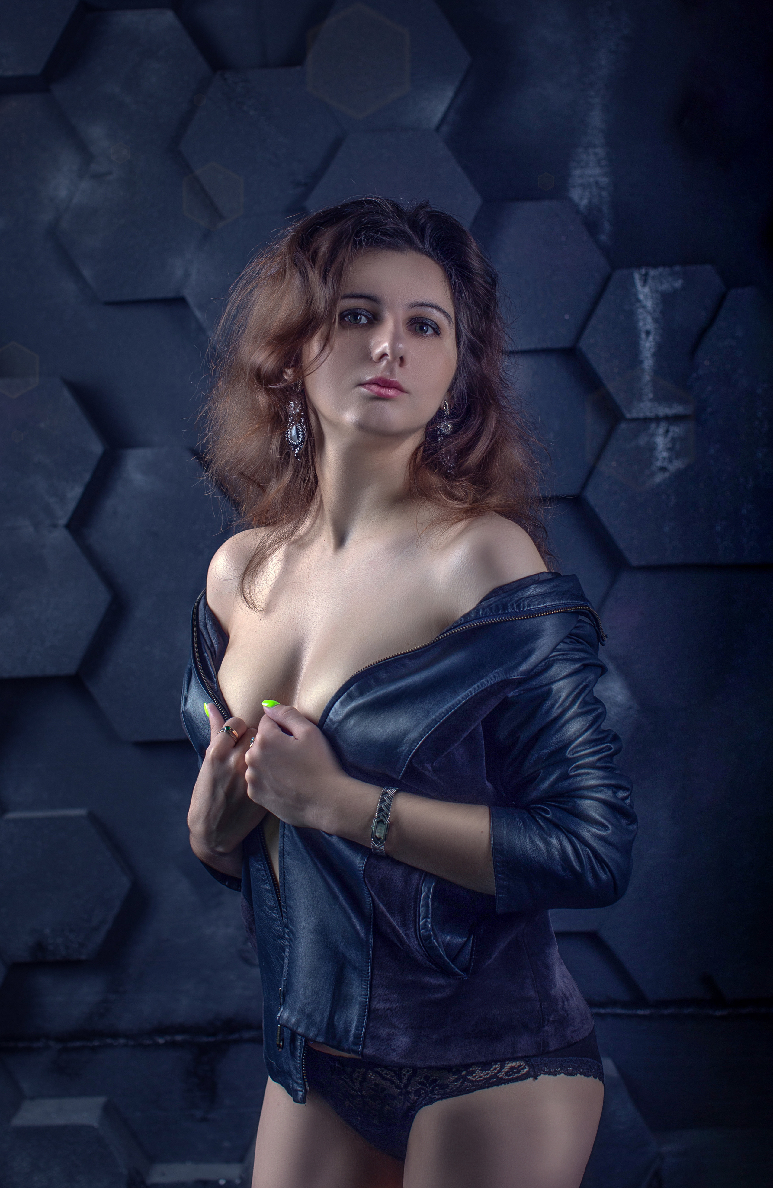 Ню и будуар фотосессии на Камчатке. Фотограф Камчатка