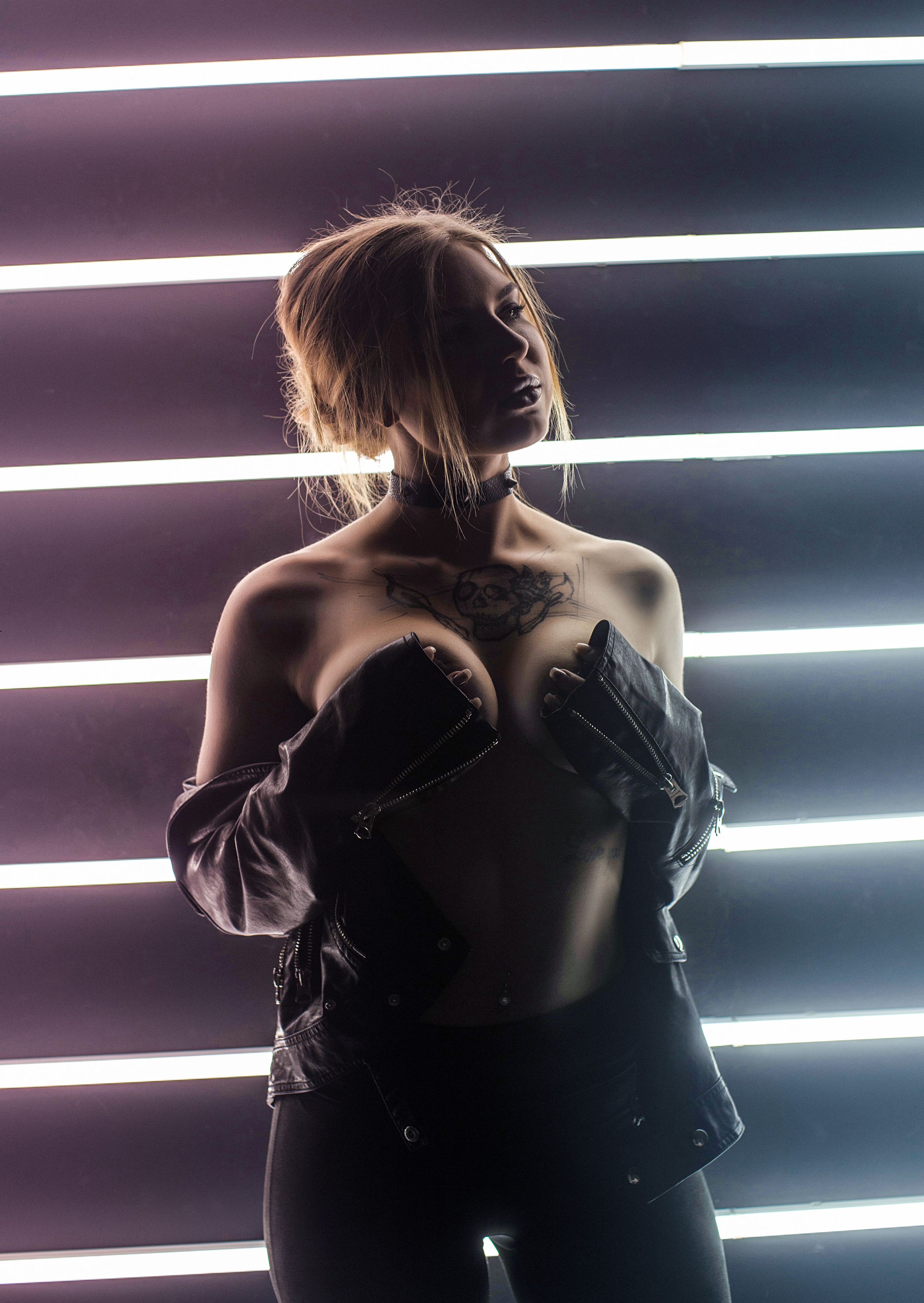 Ню и будуар фотосессии на Камчатке. Фотограф Камчатка